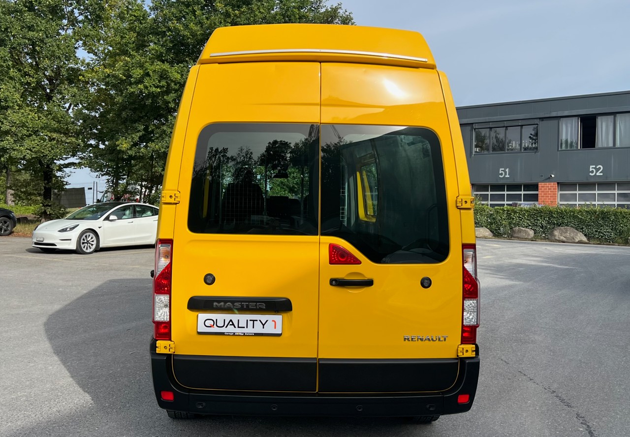 RENAULT Master T35 ENERGY 2.3dCi 145 L3H3-image-1