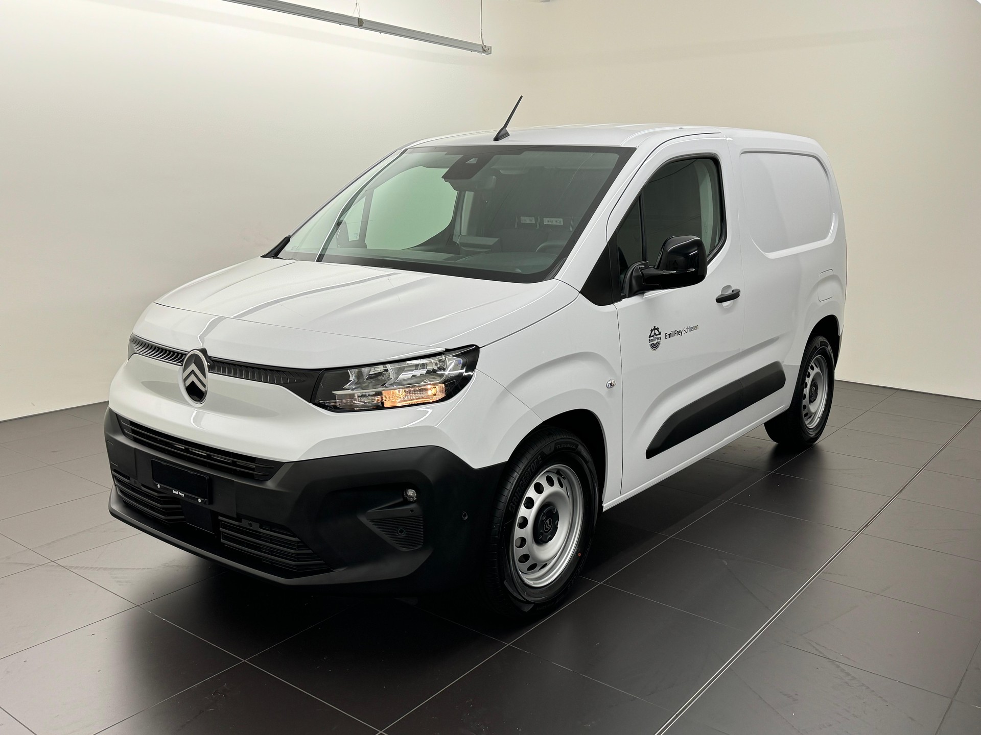 CITROEN e-Berlingo M erhöhte Nutzlast 50kWh Swiss Edition-image-1