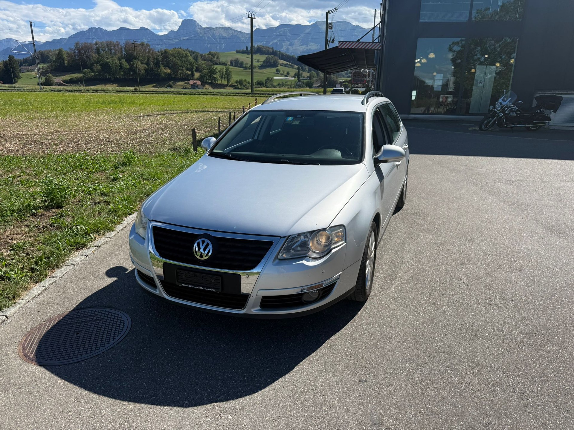VW Passat Variant 1.4 TSI BlueMotion Comfortline DSG-image-2