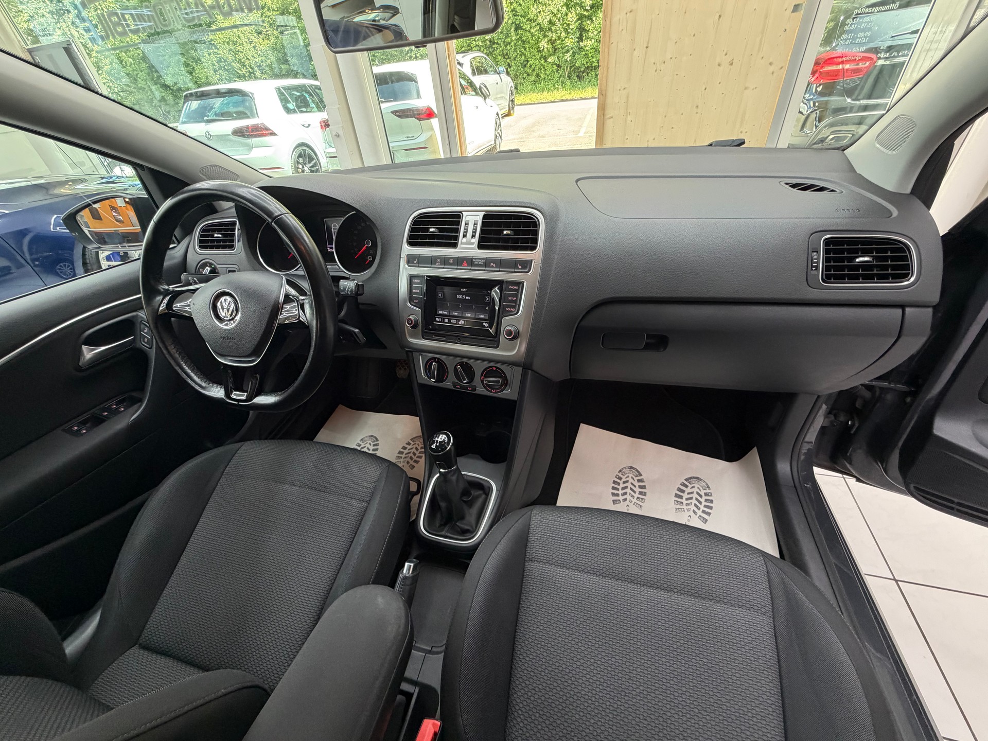 VW Polo 1.2 TSI 90 BlueMT Value-image-14