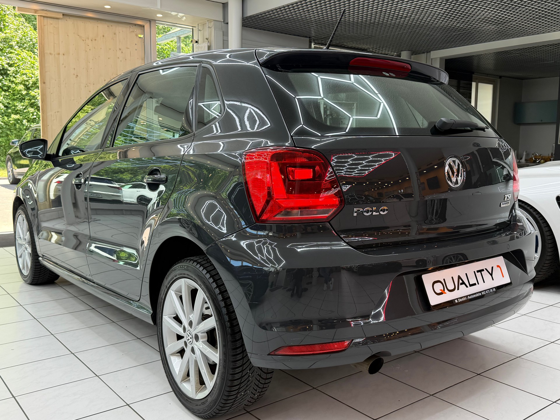 VW Polo 1.2 TSI 90 BlueMT Value-image-6
