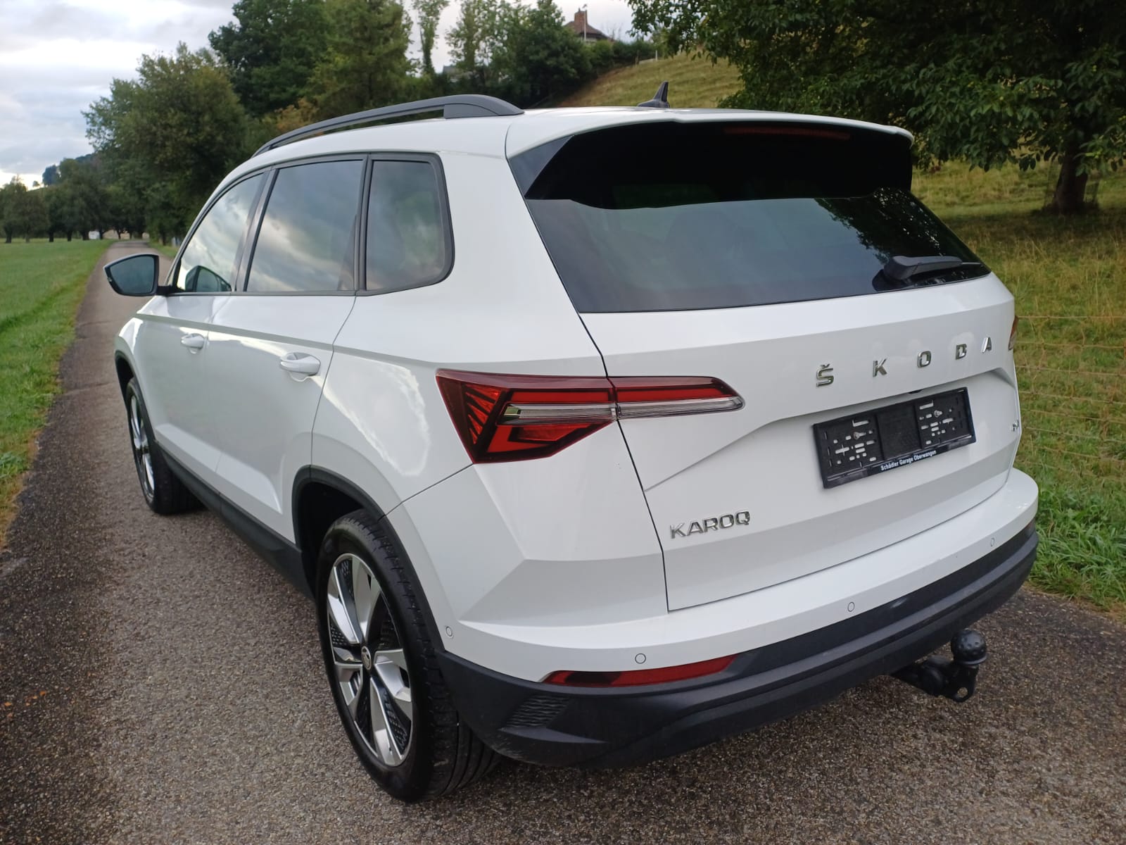 SKODA Karoq 2.0 TDI CR Style 4x4 DSG-image-2