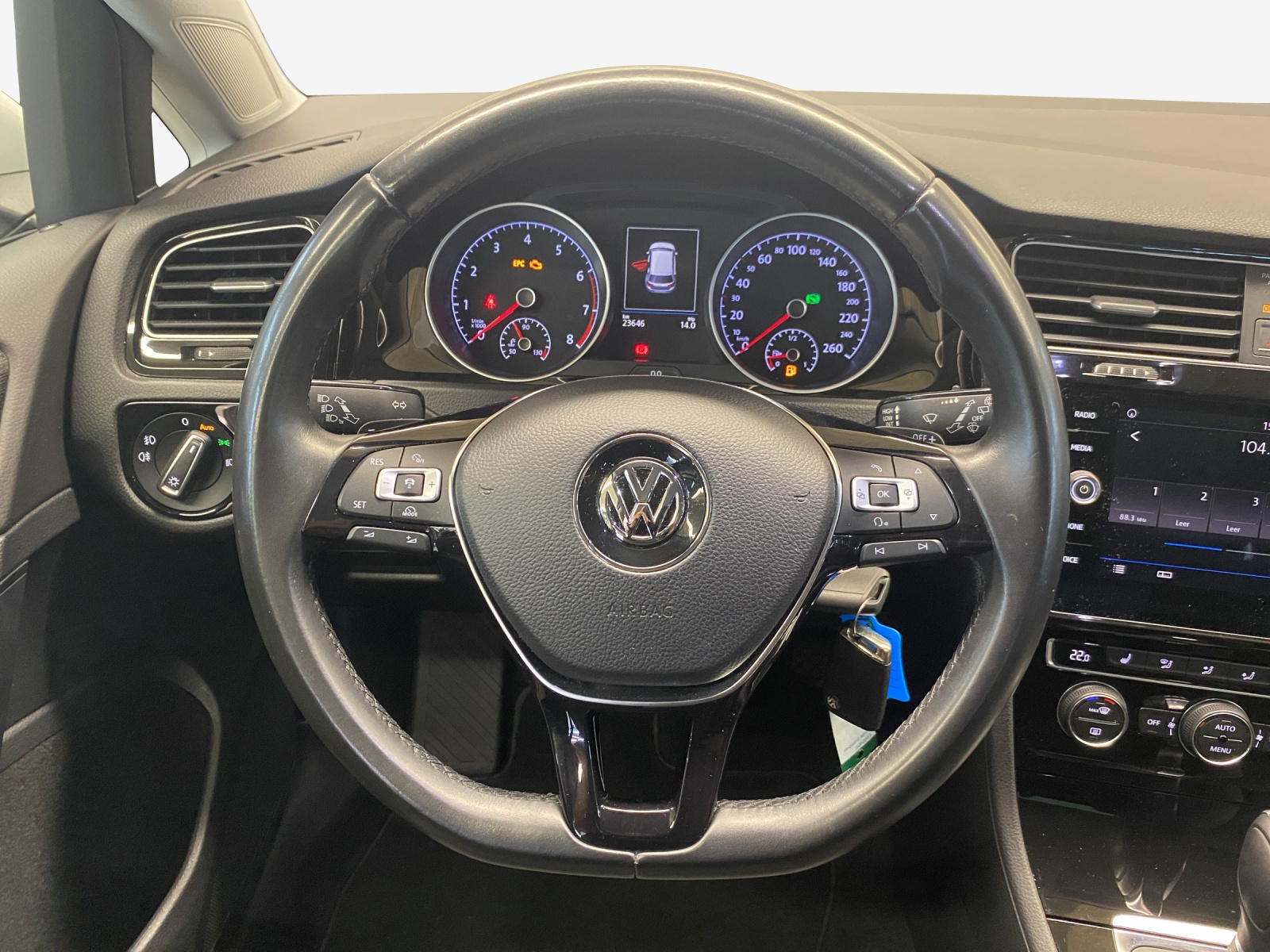 VW Golf 1.4 TSI Highline DSG-image-12