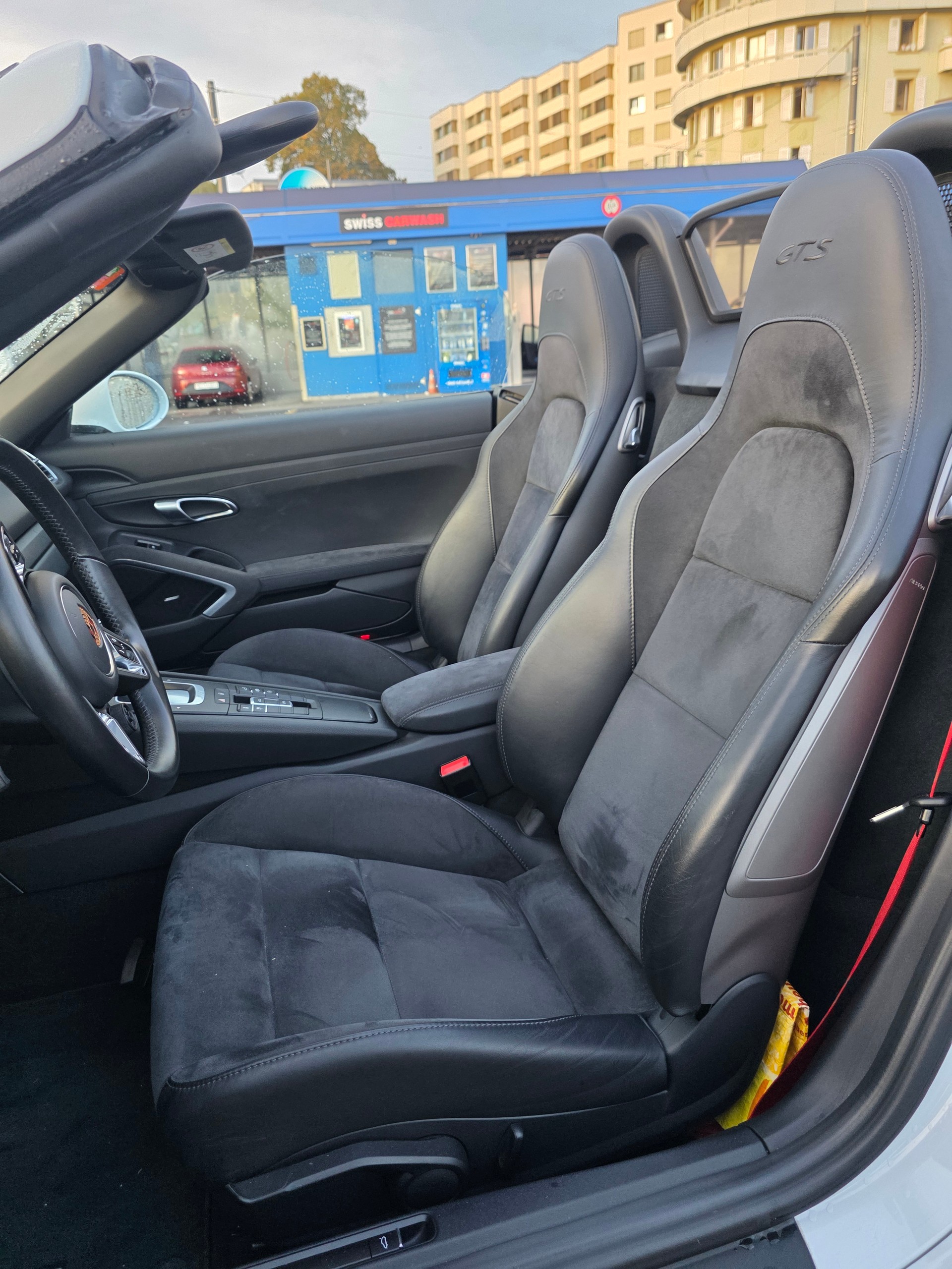 PORSCHE 2.5 GTS PDK-image-5