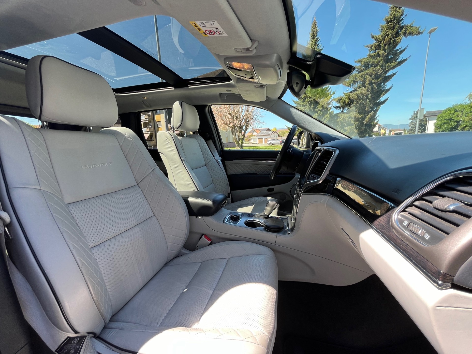 JEEP Grand Cherokee 3.0 CRD Summit Automatic-image-6