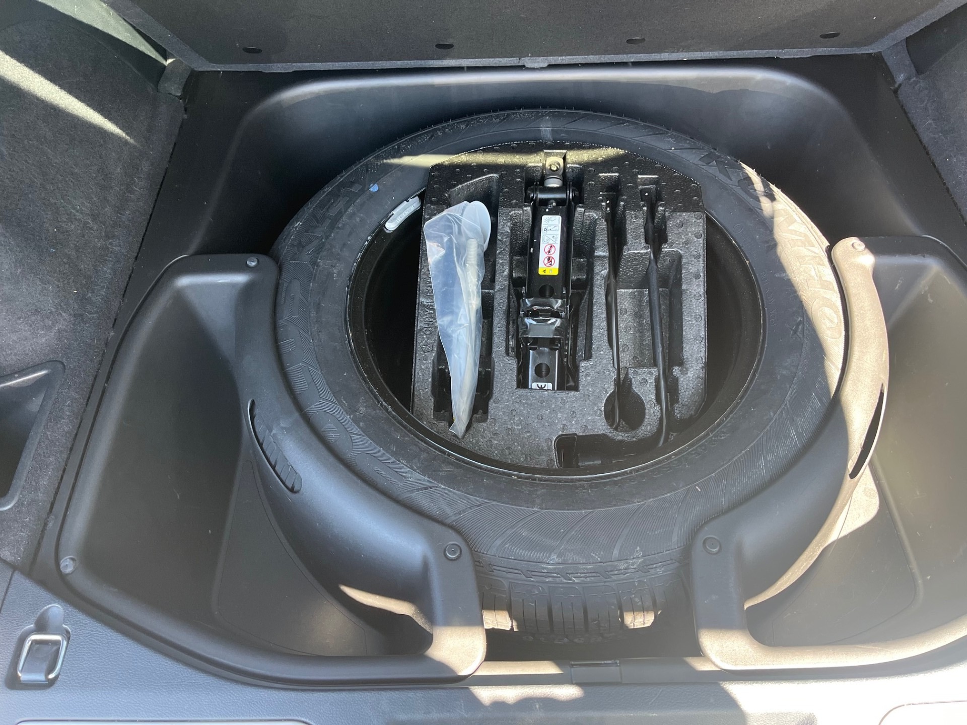 JEEP Grand Cherokee 3.0 CRD Summit Automatic-image-18