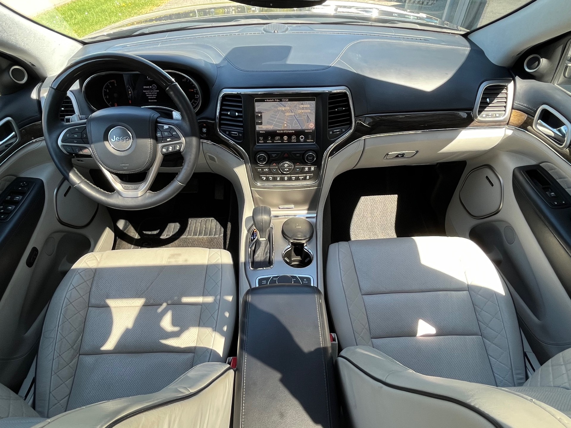 JEEP Grand Cherokee 3.0 CRD Summit Automatic-image-9