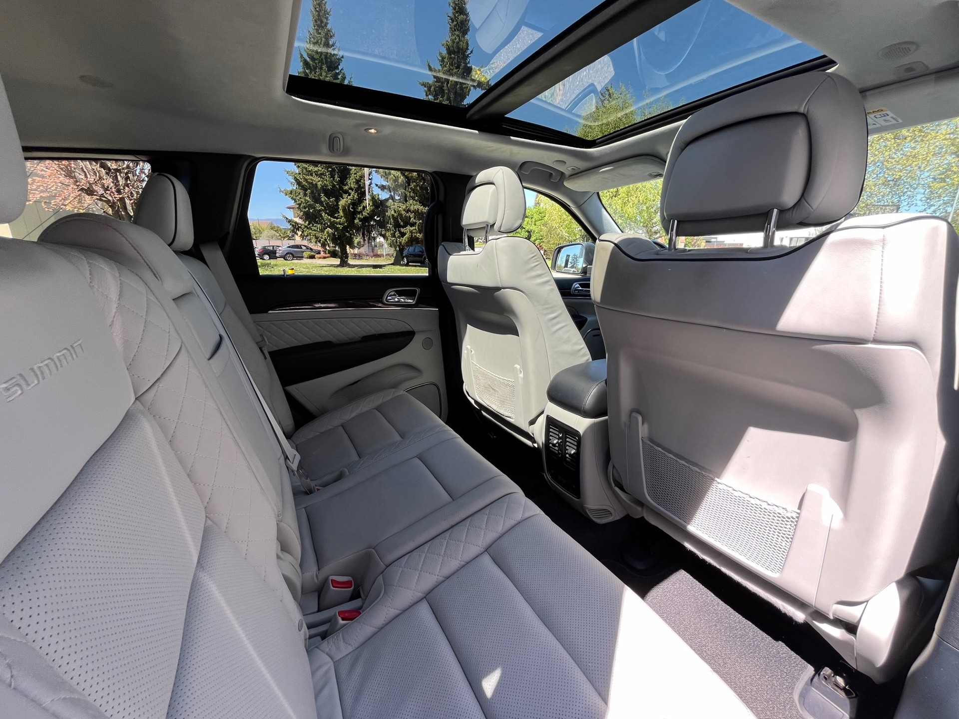 JEEP Grand Cherokee 3.0 CRD Summit Automatic-image-8