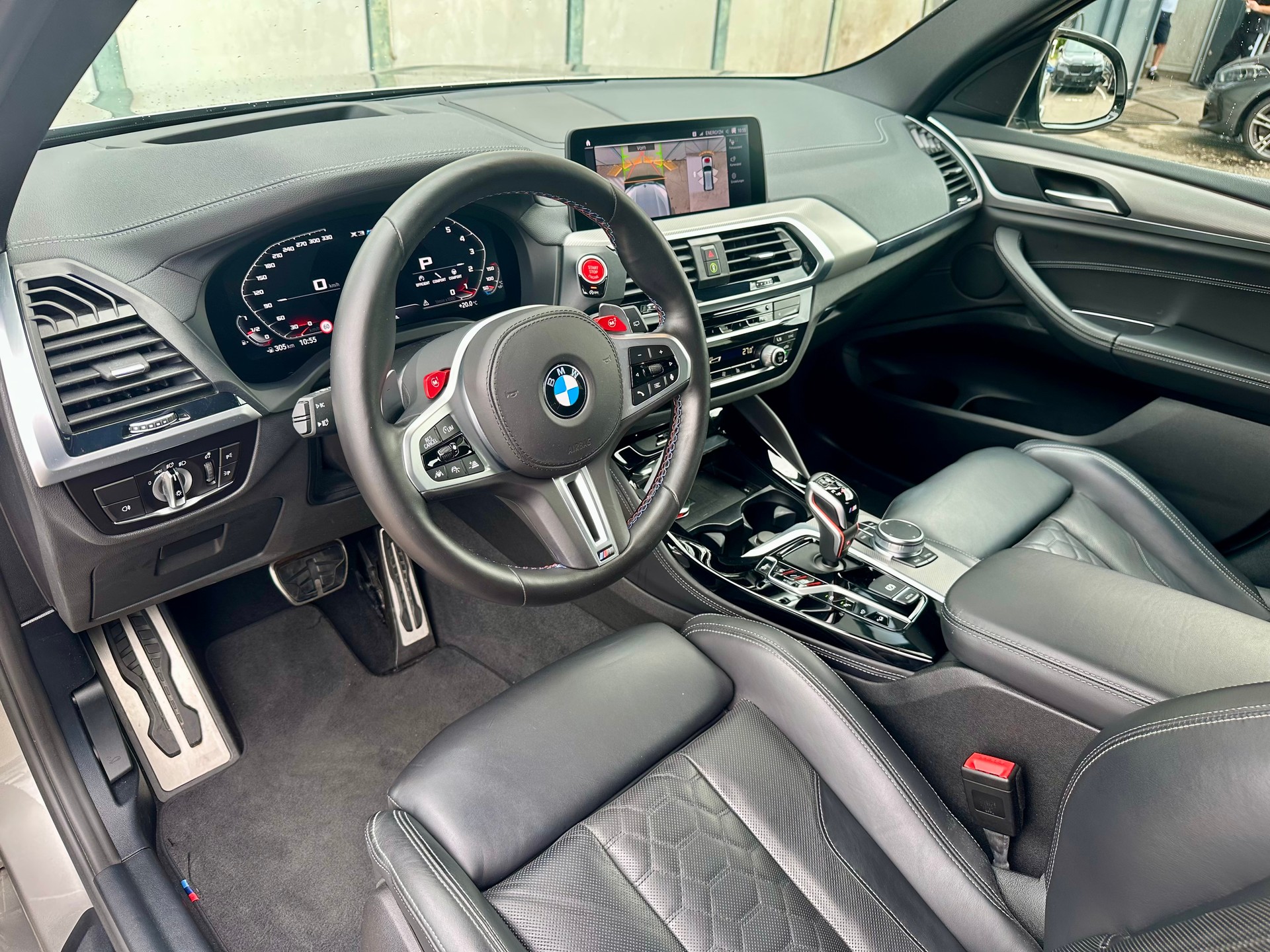 BMW M Competition-image-4