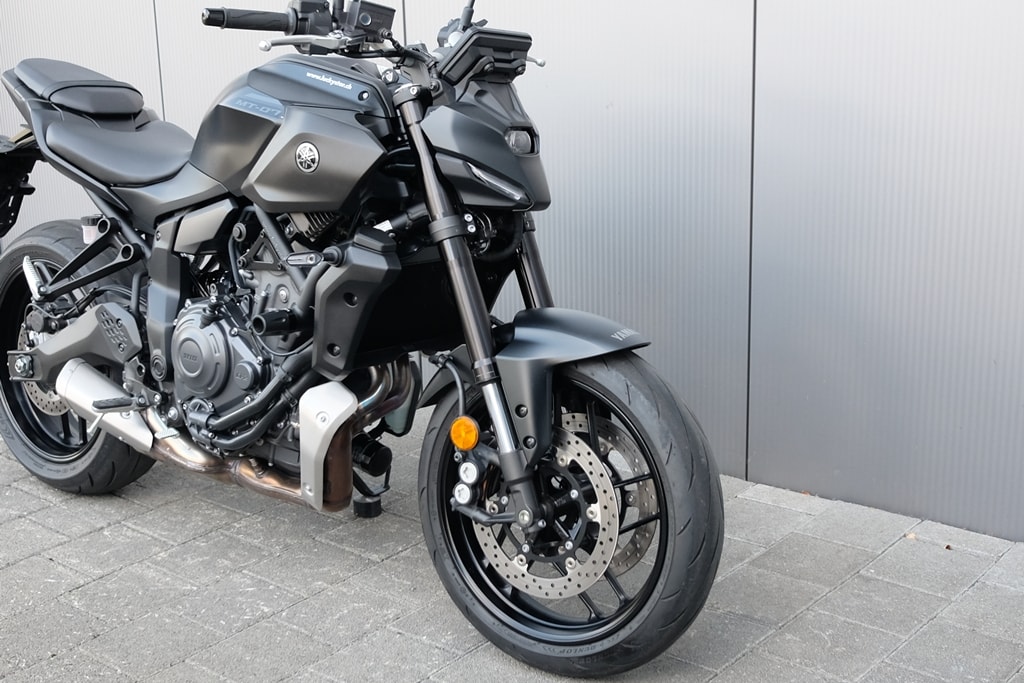 YAMAHA MT-07 ABS-showroom-element-3
