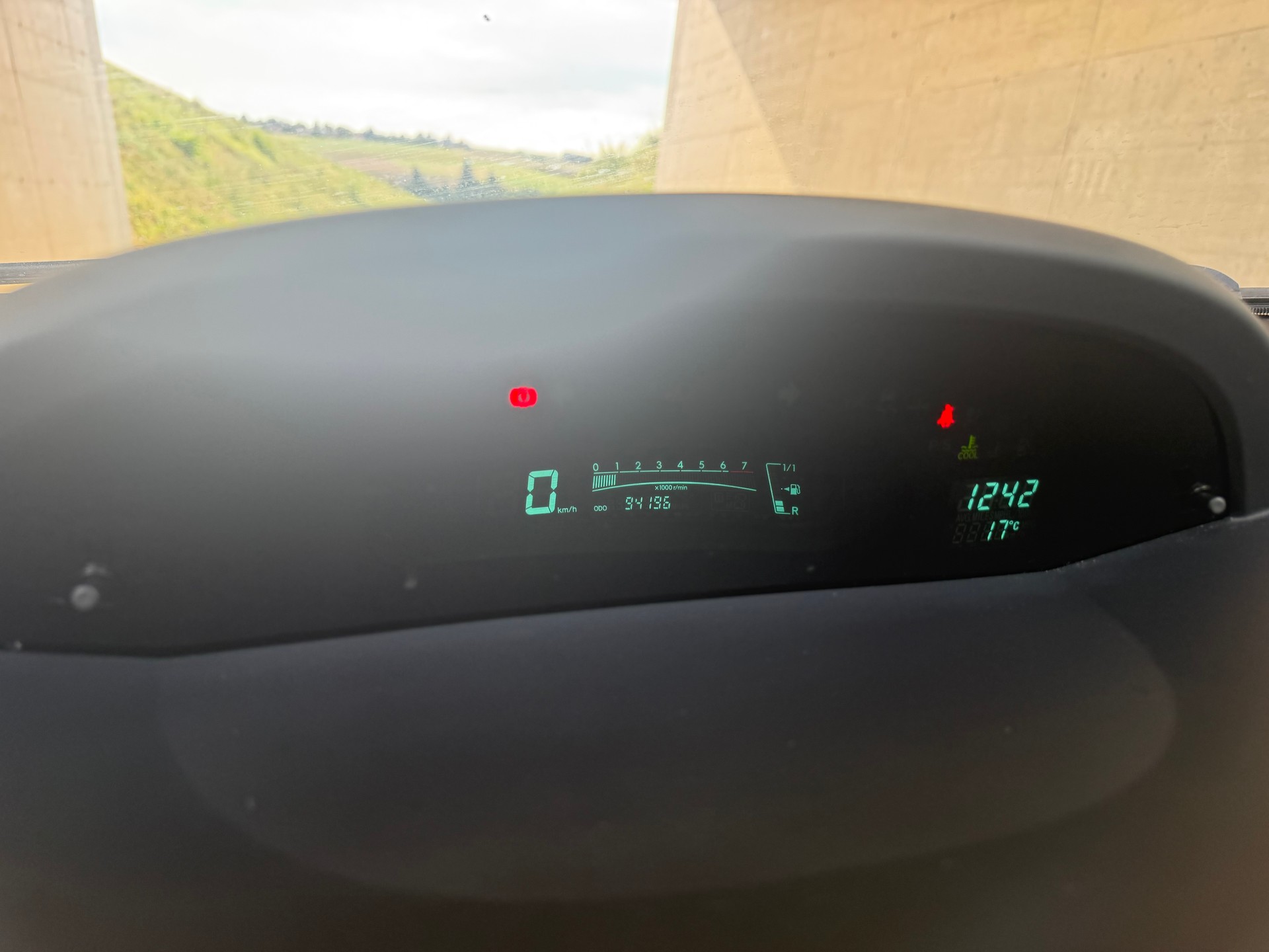 TOYOTA Yaris 1.0 Linea Luna-image-10