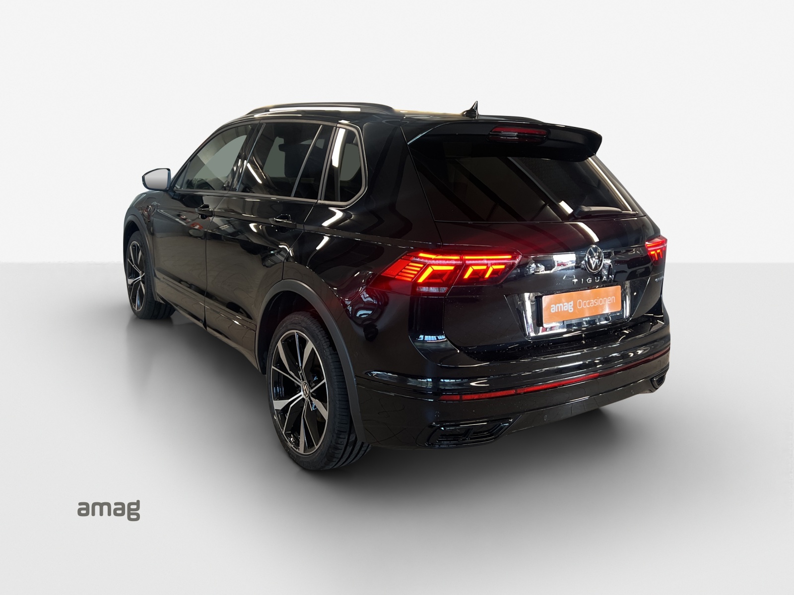 VW Tiguan 1.4TSI PHEV Selection DSG-image-2