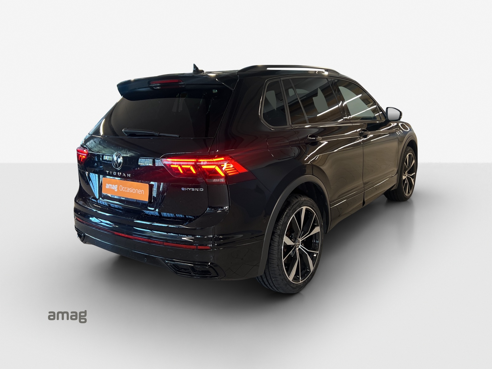 VW Tiguan 1.4TSI PHEV Selection DSG-image-4