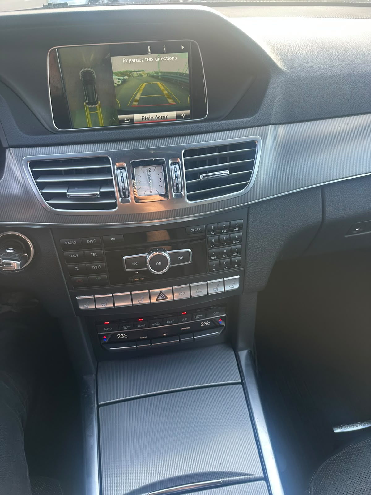 MERCEDES-BENZ E 350 BlueTEC Elégance 4Matic 7G-Tronic-image-6