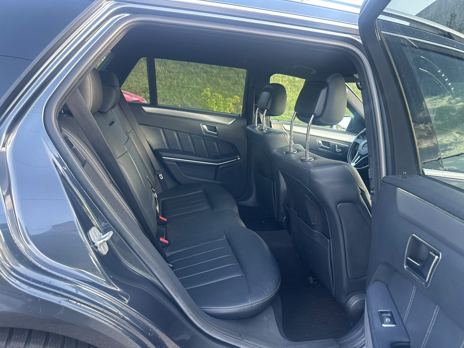 MERCEDES-BENZ E 350 BlueTEC Elégance 4Matic 7G-Tronic-image-9
