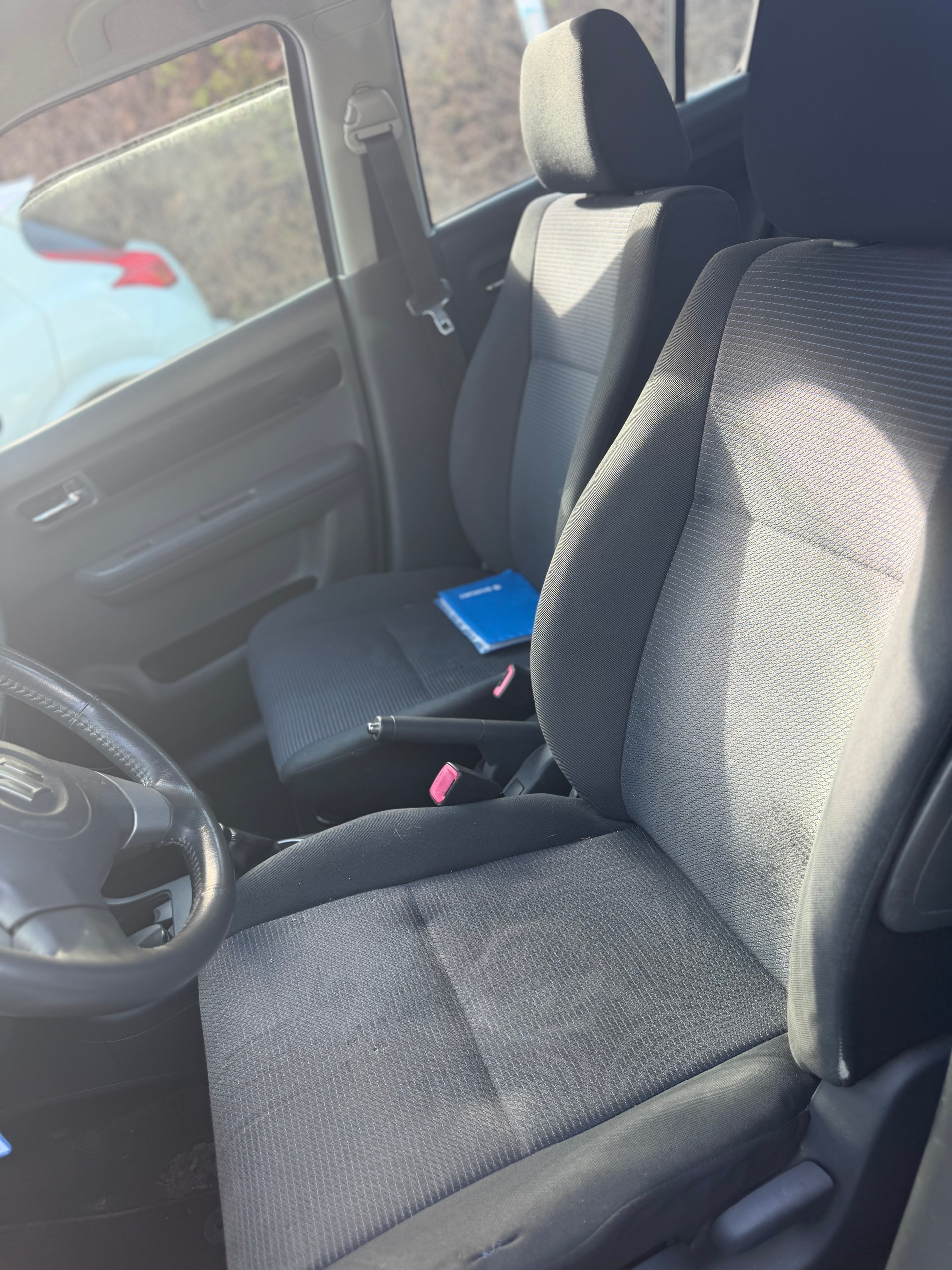 SUZUKI Swift 1.3i 16V GL Top 4x4-image-6