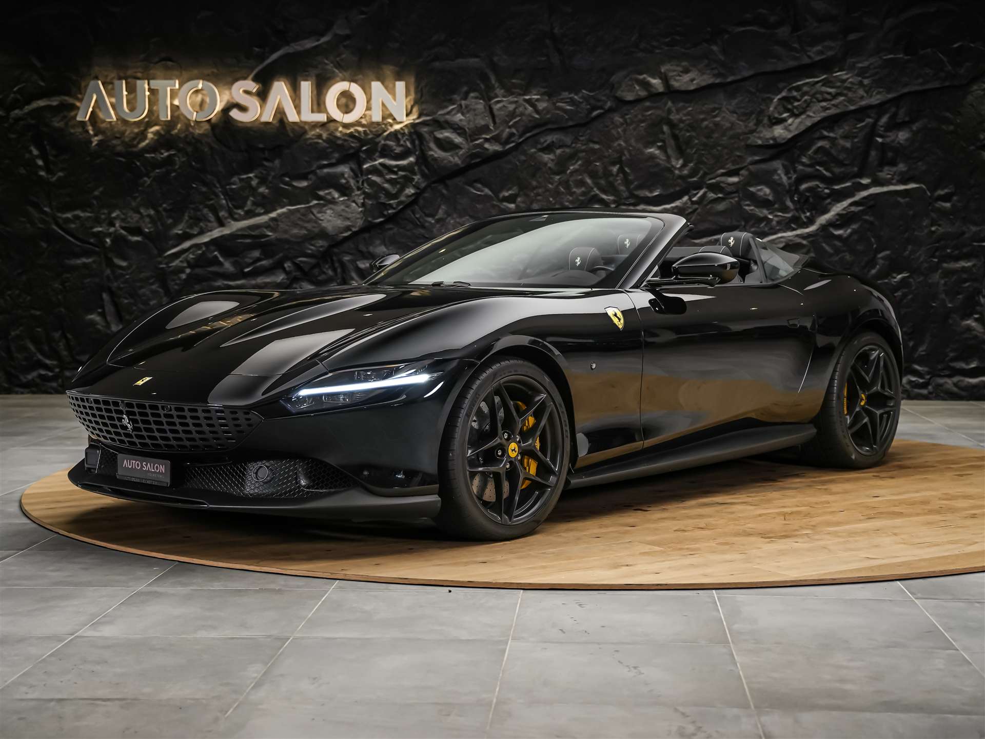 FERRARI Roma Spider 3.9 V8 T *ALL BLACK*Sitzbelüftung*JBL*