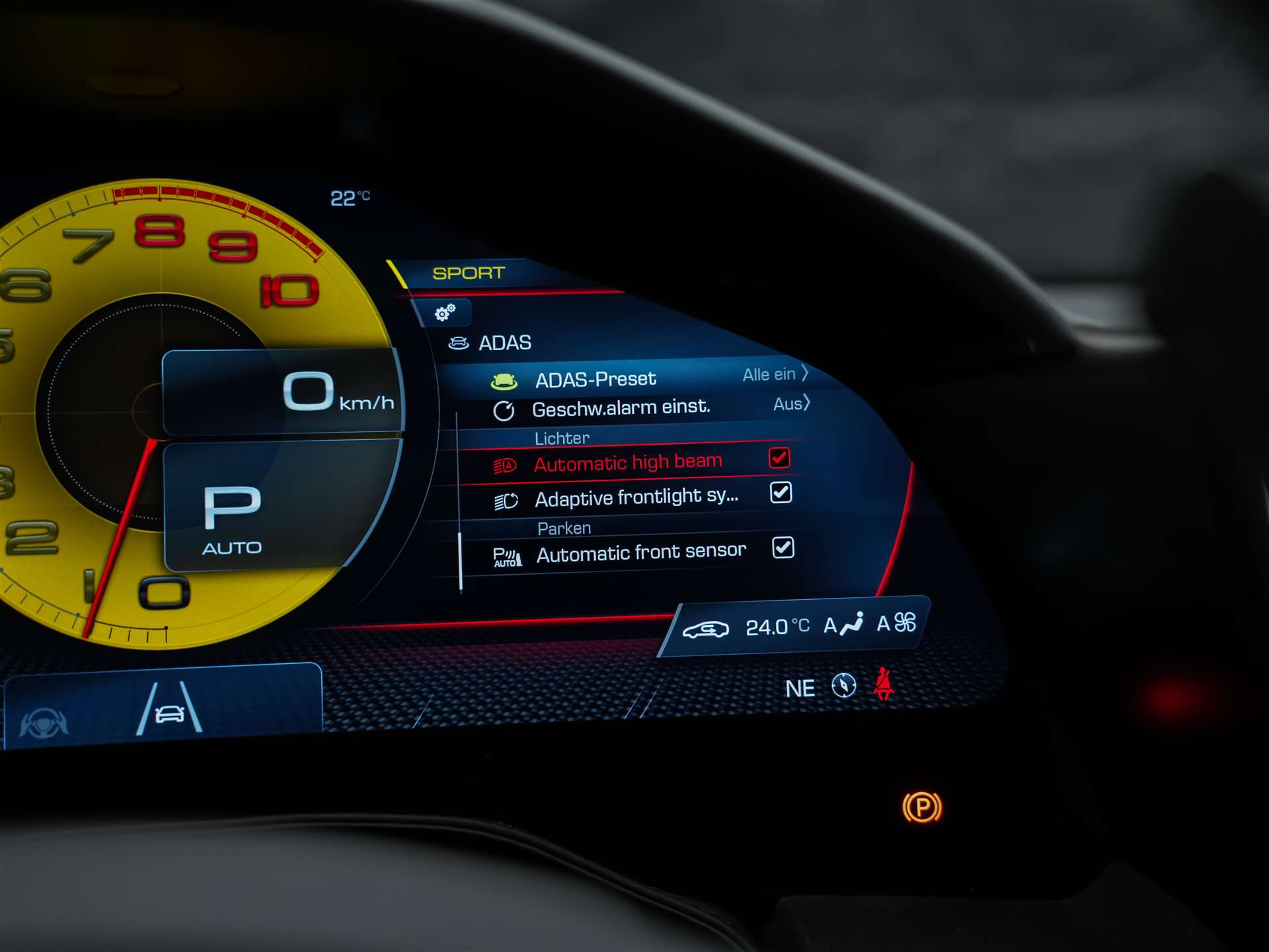 FERRARI Roma Spider 3.9 V8 T *ALL BLACK*Sitzbelüftung*JBL*-image-47