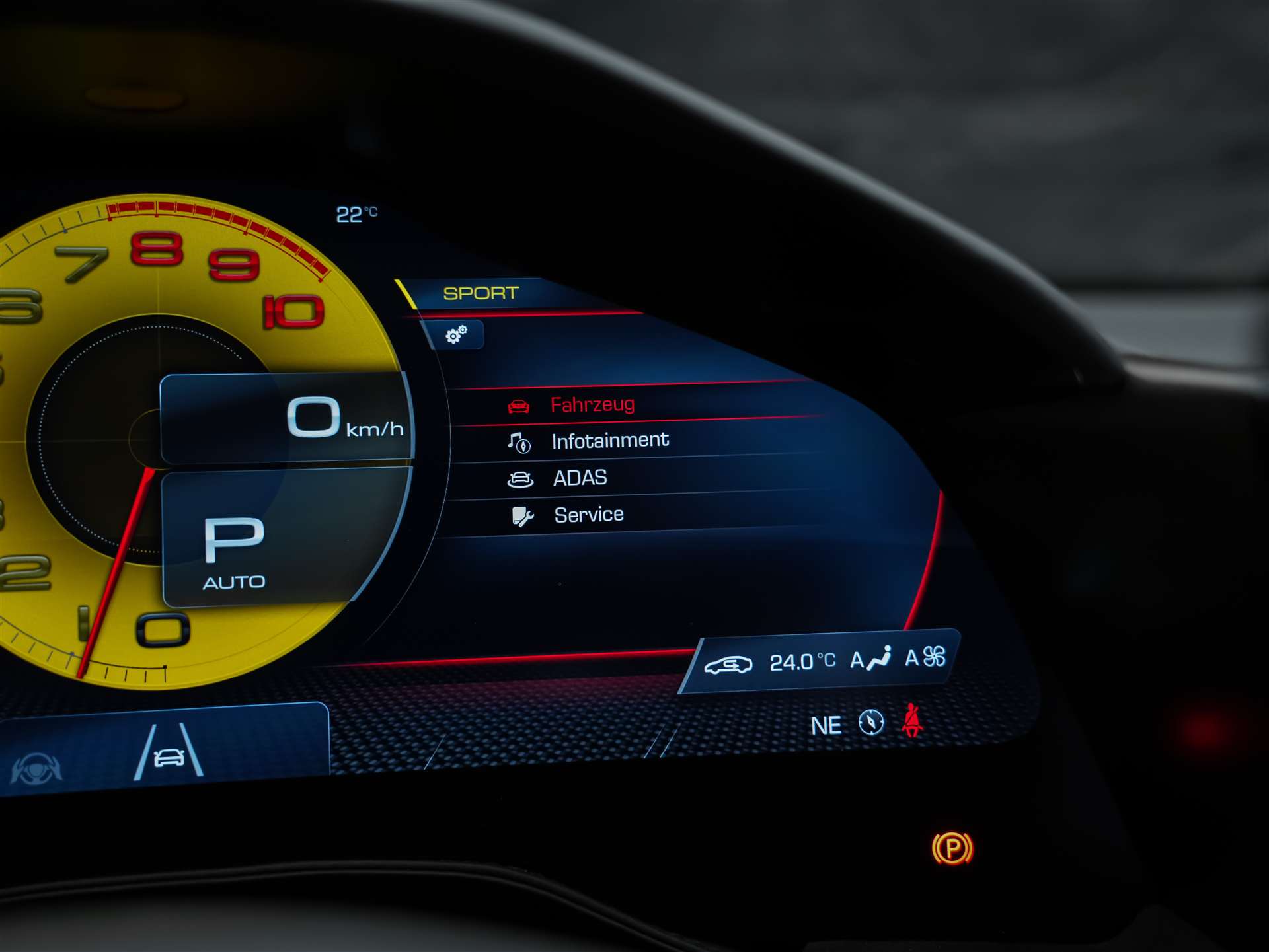 FERRARI Roma Spider 3.9 V8 T *ALL BLACK*Sitzbelüftung*JBL*-image-43