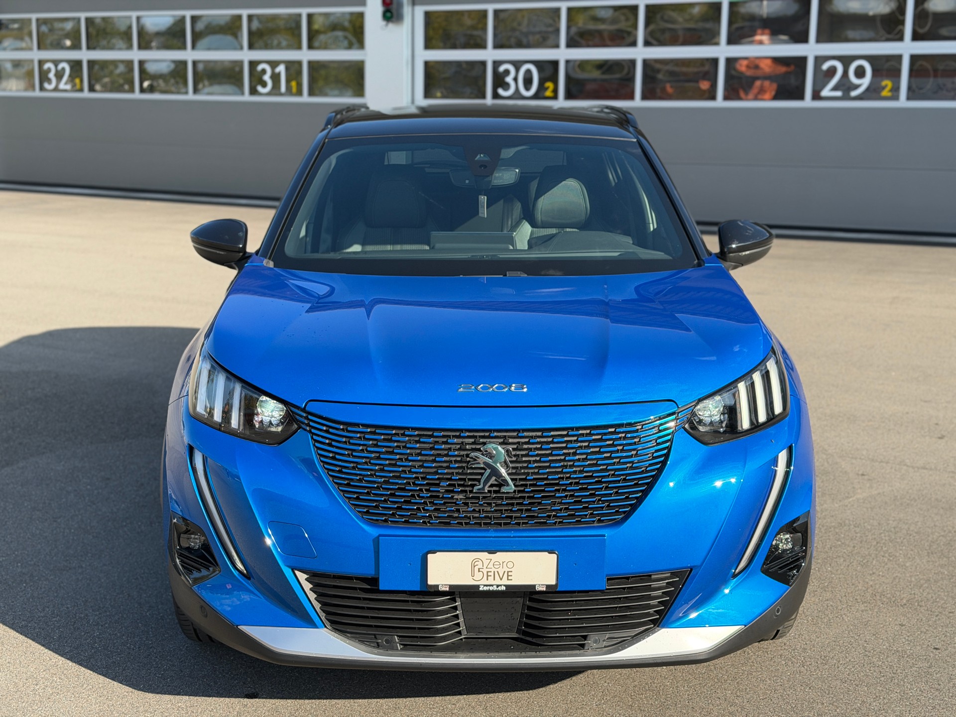 PEUGEOT 2008 e GT Line-image-1