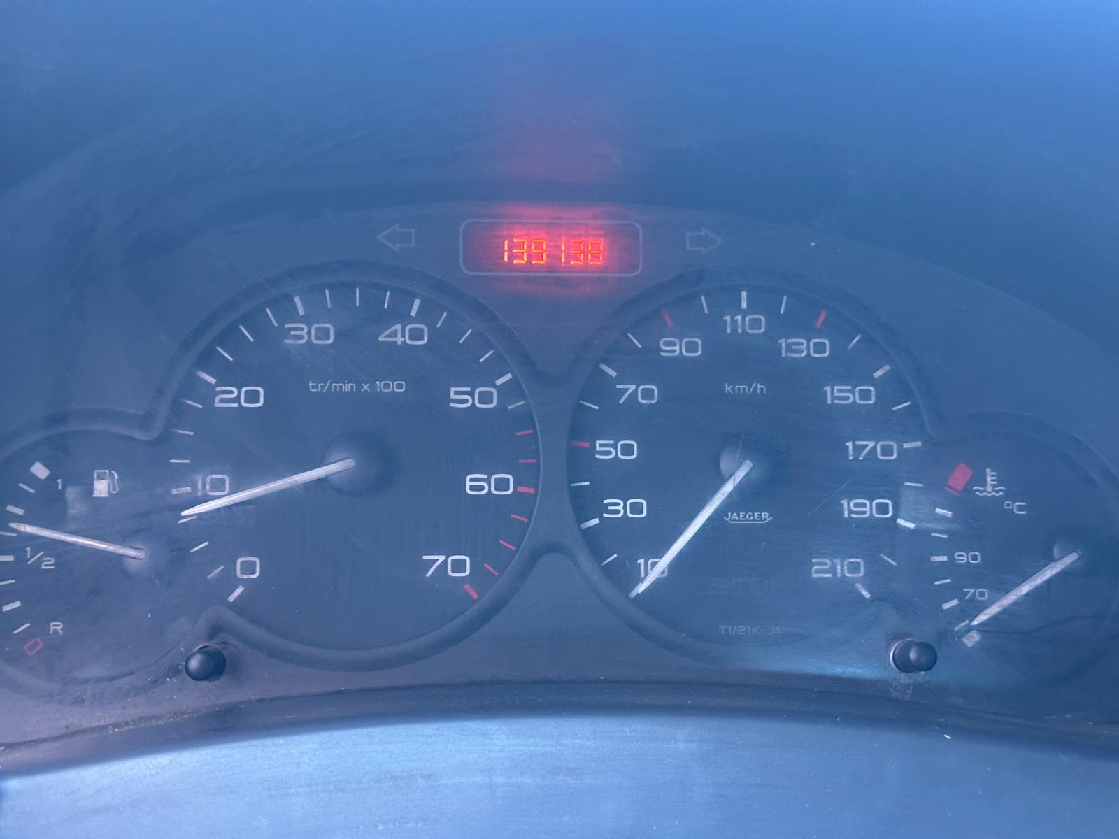 PEUGEOT 1.6 HDI1600-image-11