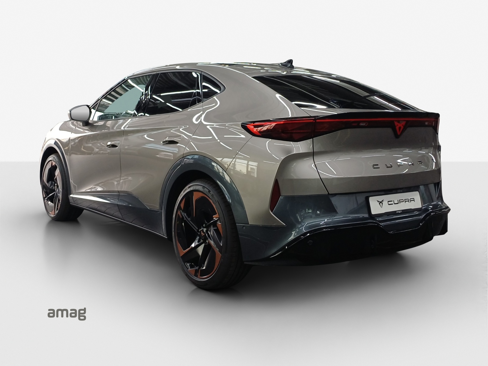 CUPRA Tavascan Type 9 77 kWh Adrenaline-image-2