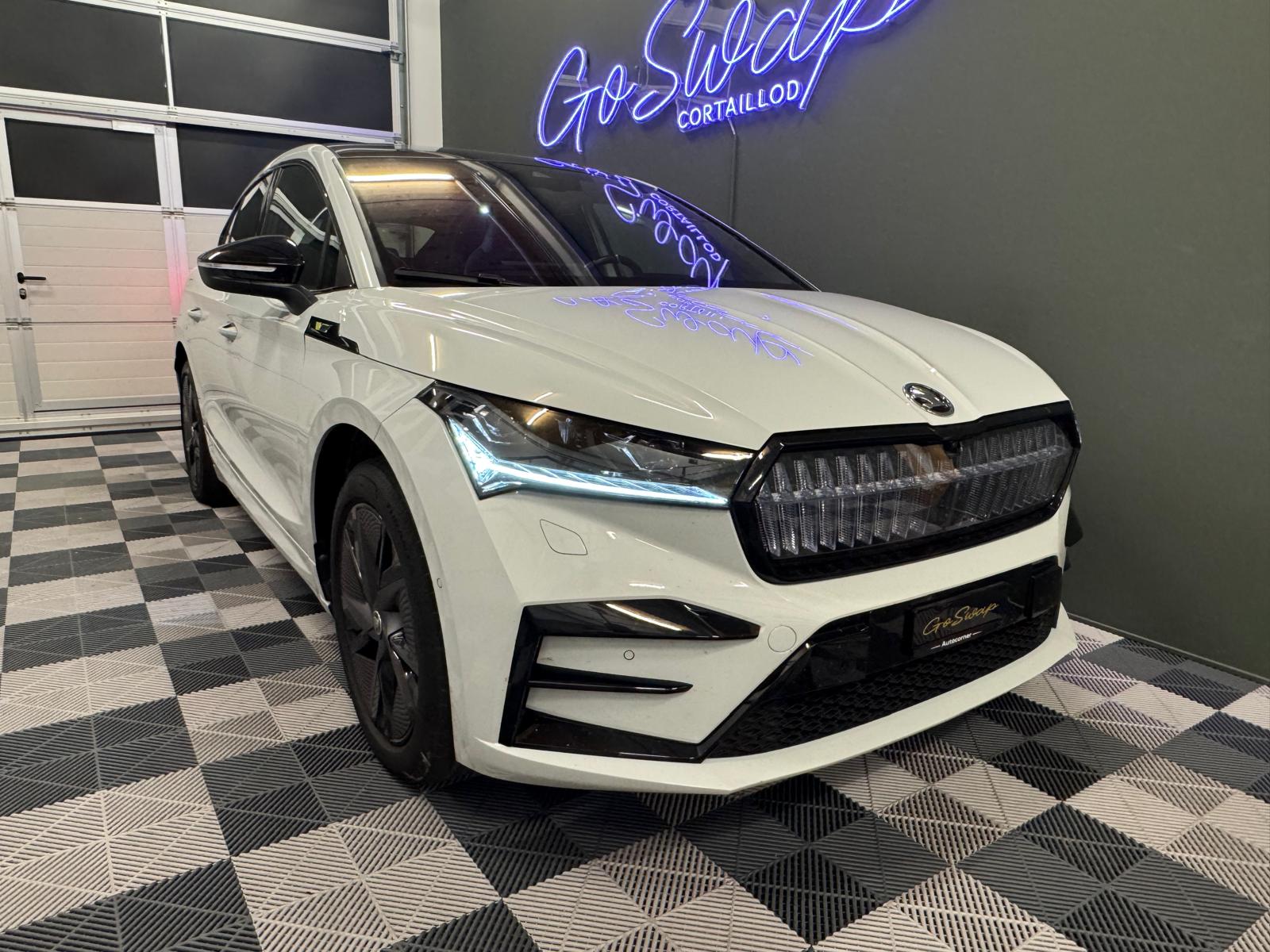 SKODA Enyaq Coupé RS iV 80 4x4-image-6
