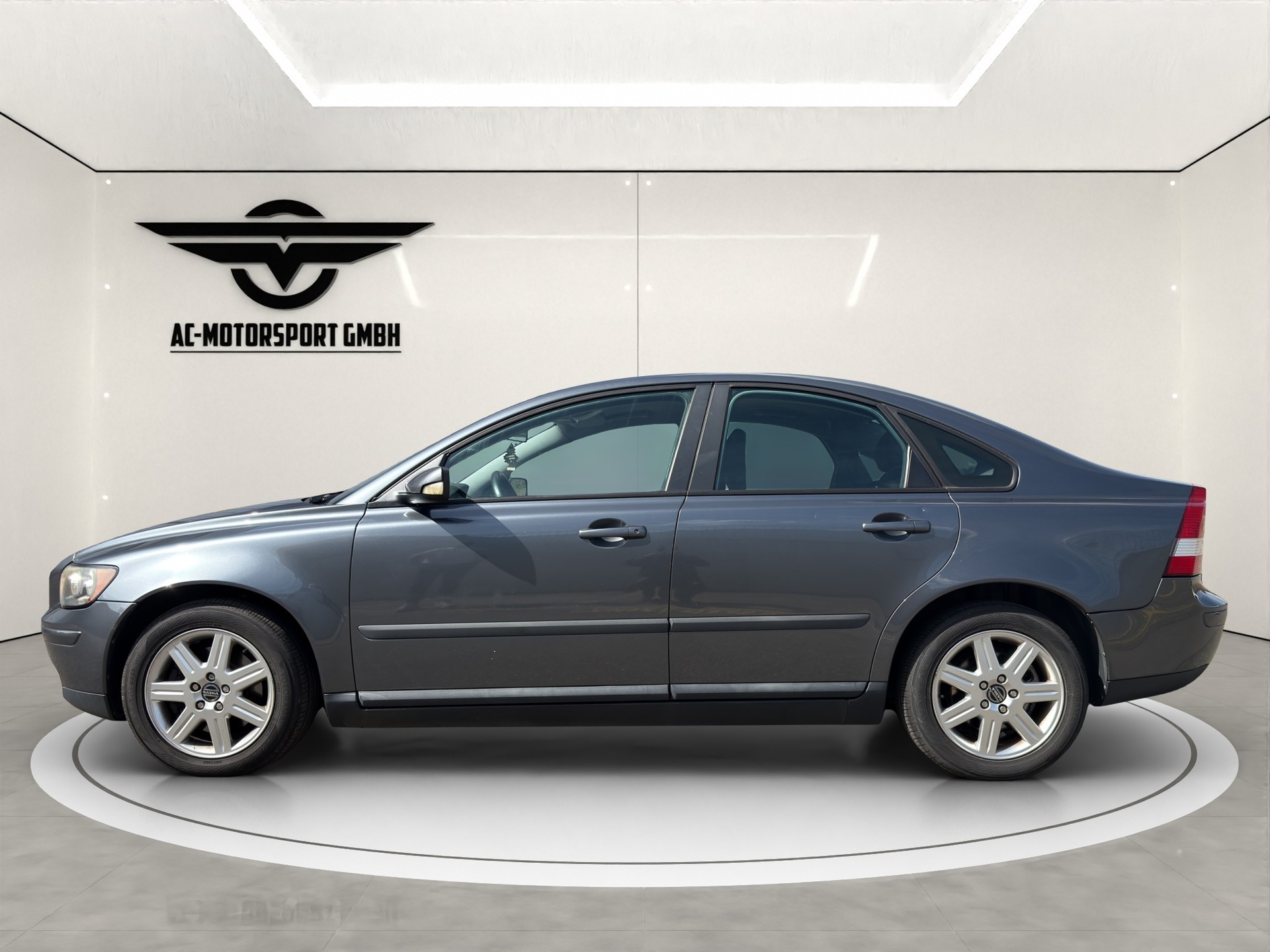 VOLVO S40 2.4 Summum-image-5