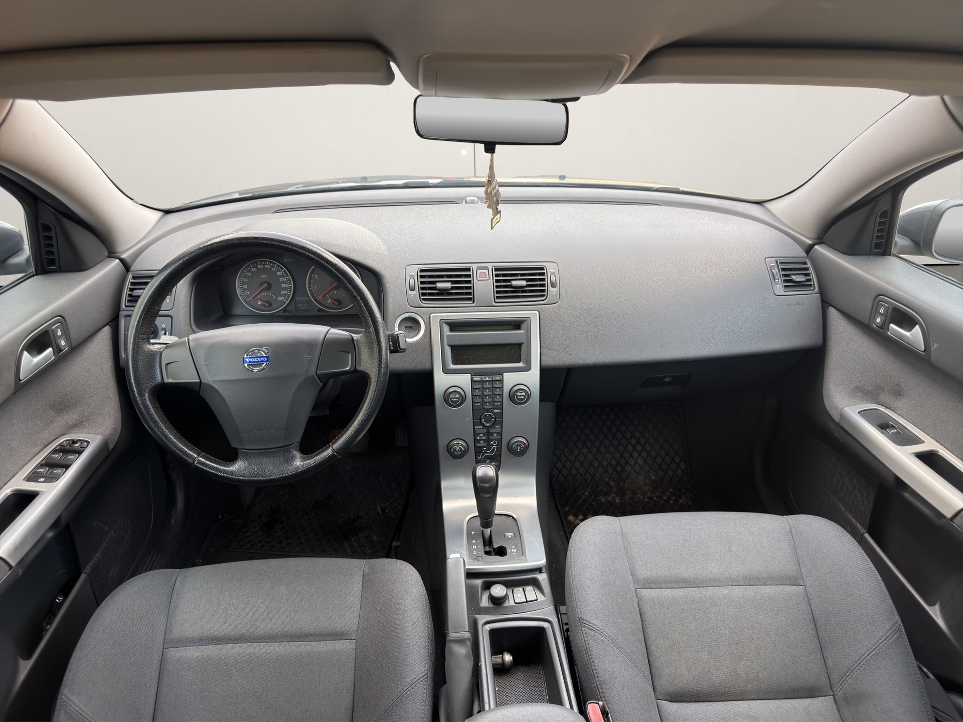 VOLVO S40 2.4 Summum-image-9