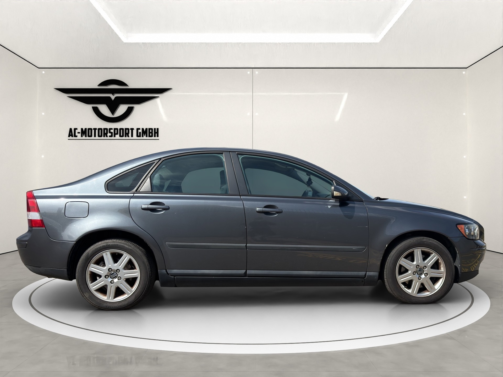 VOLVO S40 2.4 Summum-image-7