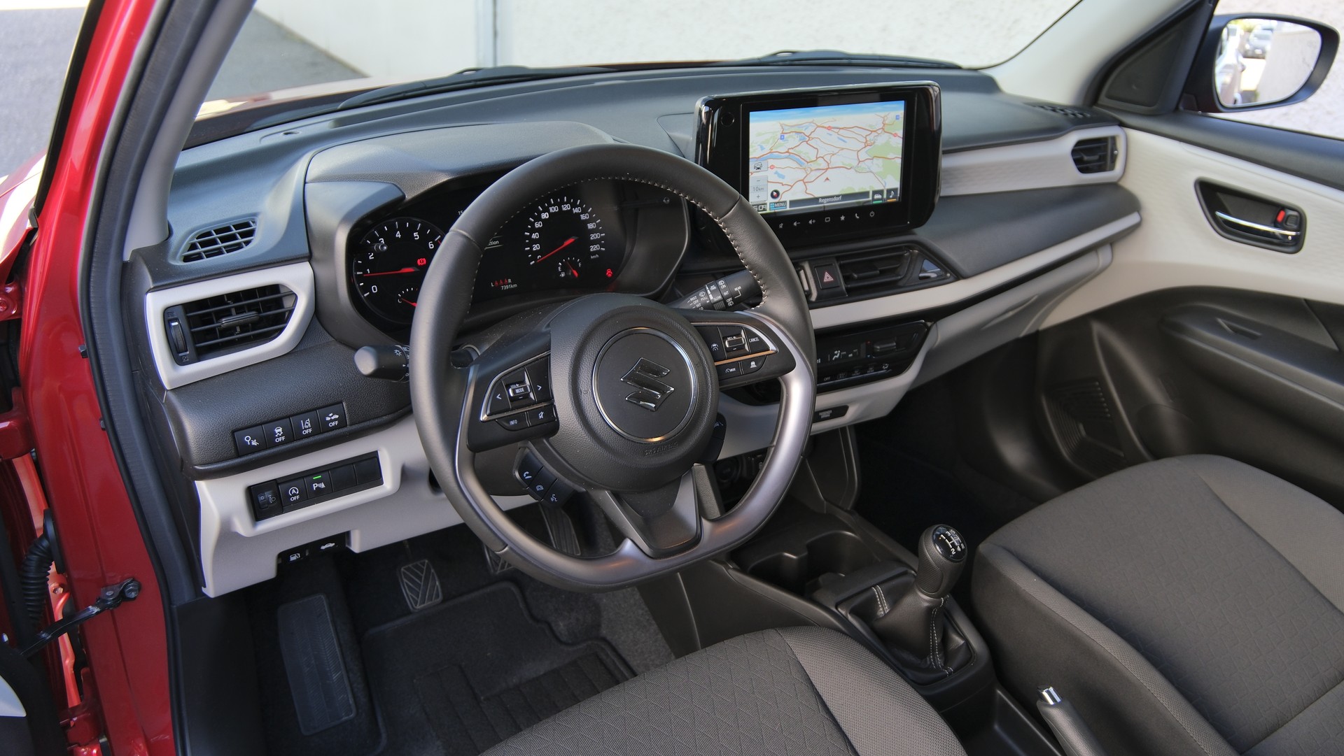 SUZUKI Swift 1.2 Compact+ Hybrid 4x4-image-18