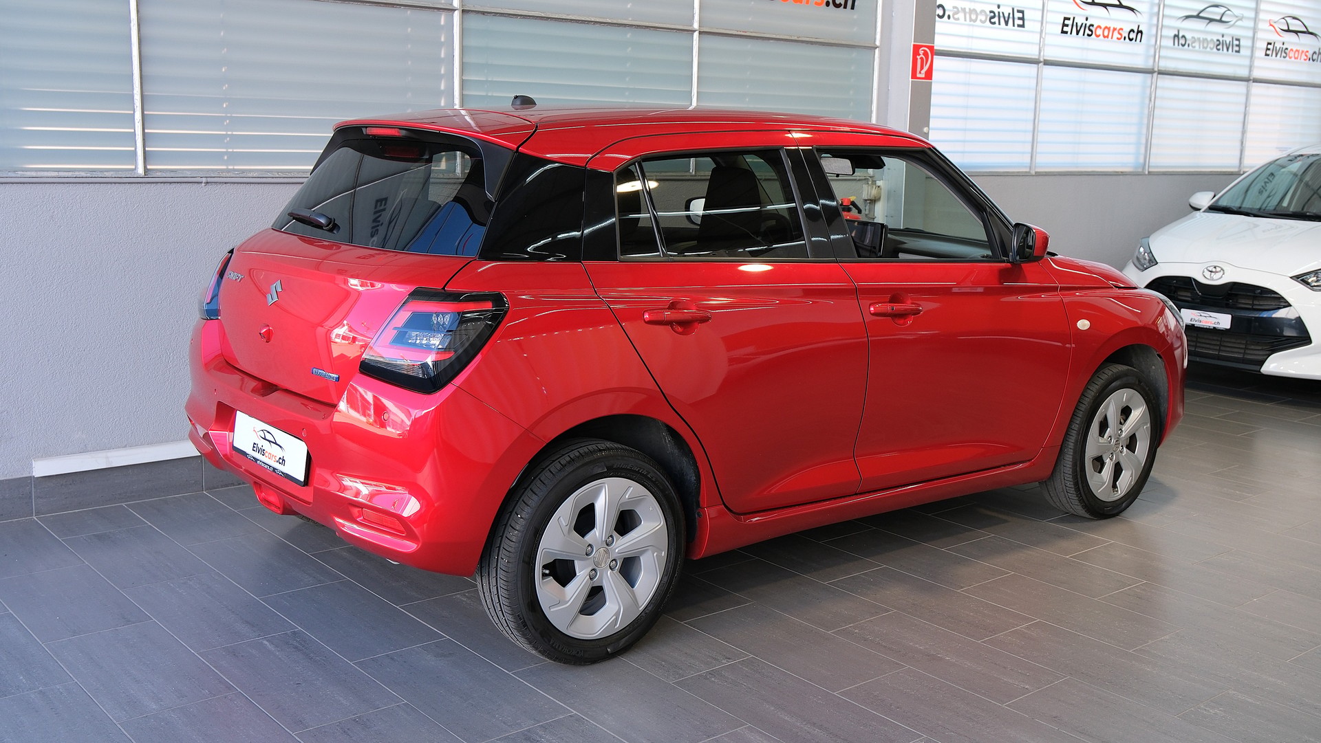 SUZUKI Swift 1.2 Compact+ Hybrid 4x4-image-23