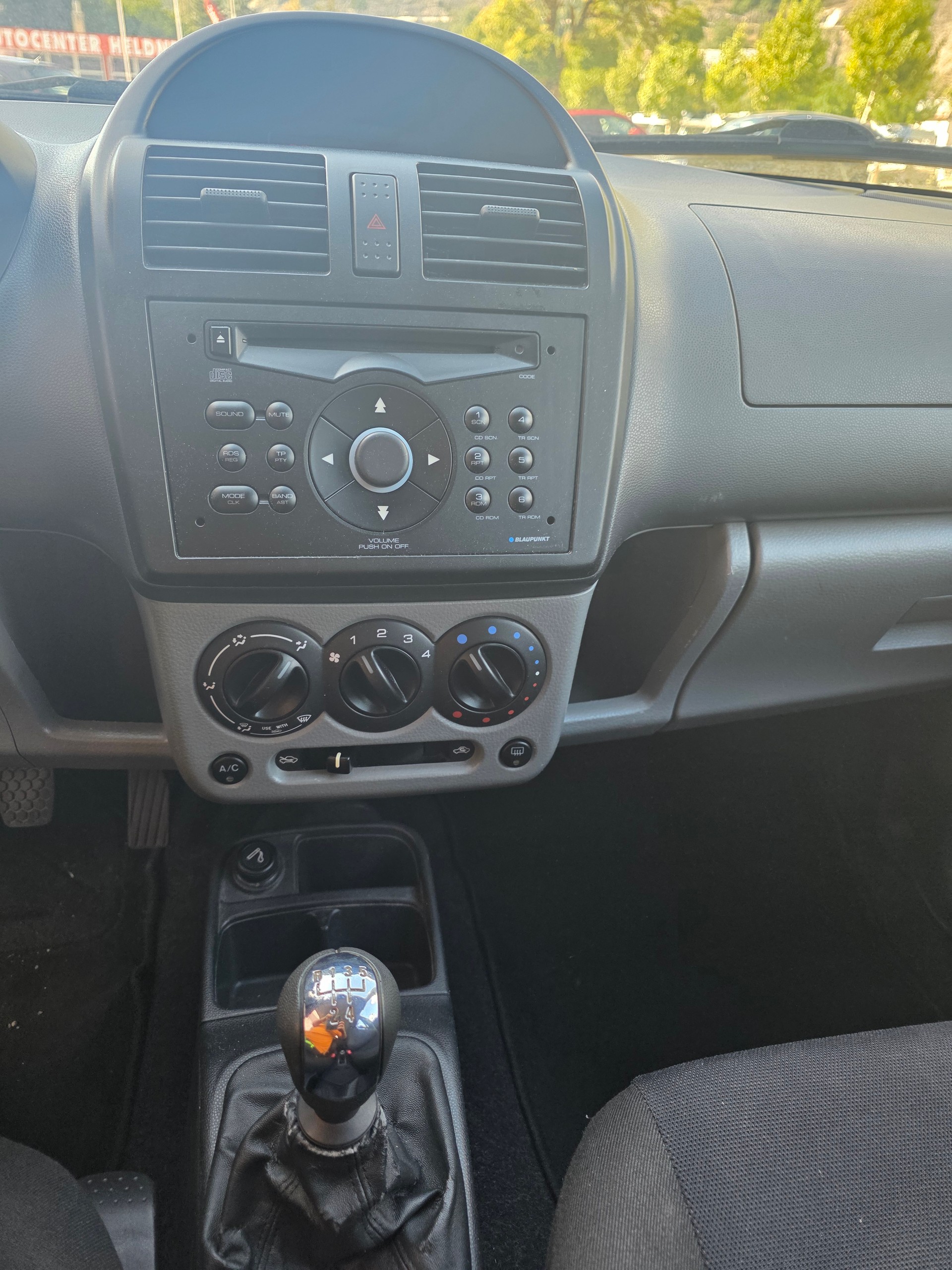 SUZUKI Ignis 1.3 16V Turbodiesel GL Top-image-10