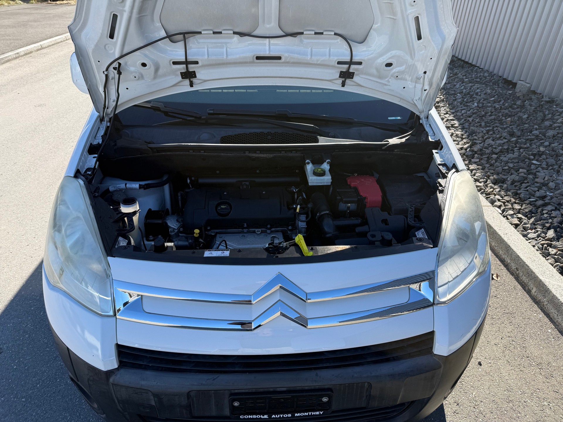 CITROEN BERLINGO 1.6 ESSENCE CHARGÉ 702 KG-image-15