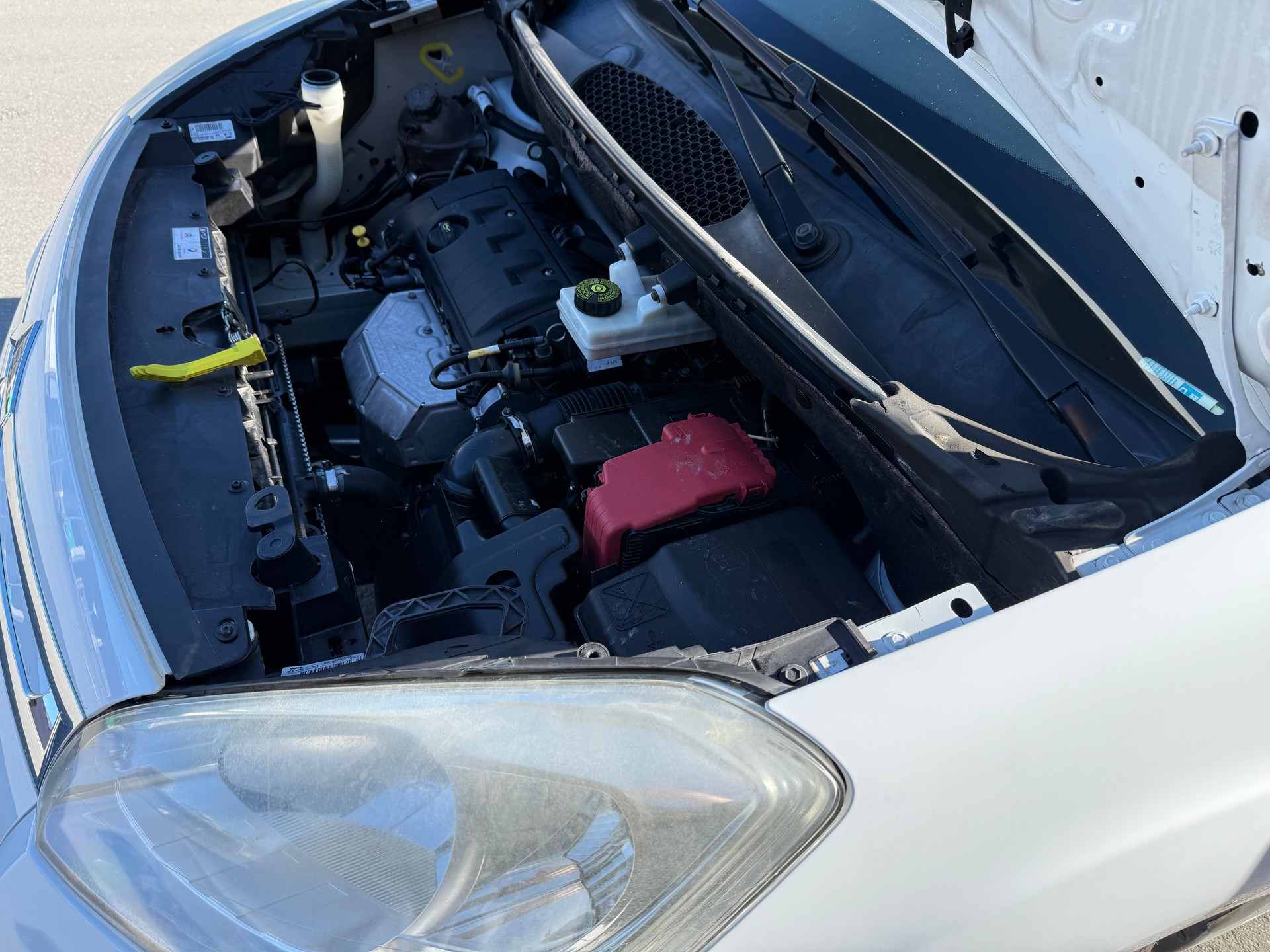 CITROEN BERLINGO 1.6 ESSENCE CHARGÉ 702 KG-image-17