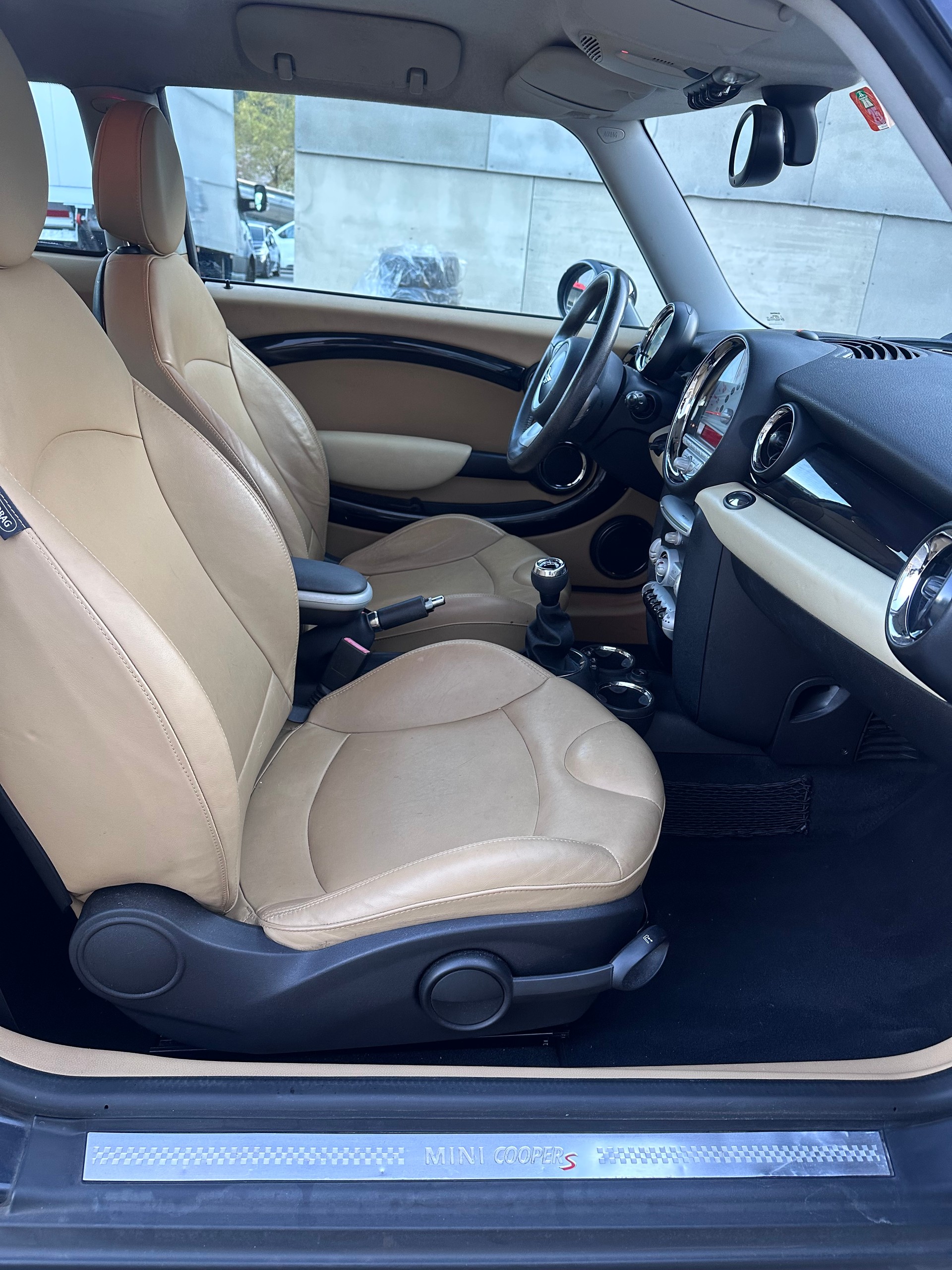 MINI Cooper S, Frisch ab Service, Frisch ab MFK, Ledersitze-image-8