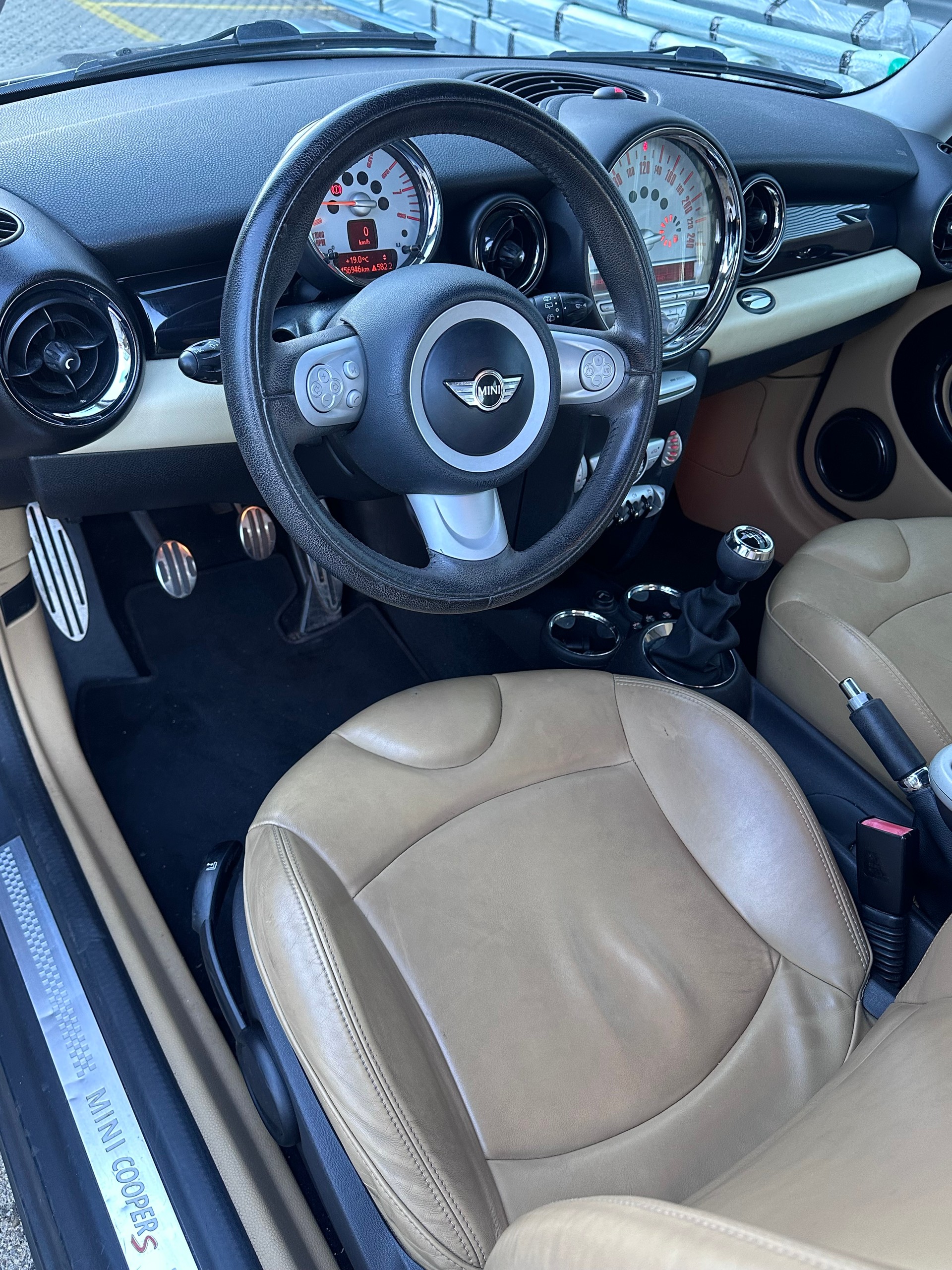 MINI Cooper S, Frisch ab Service, Frisch ab MFK, Ledersitze-image-13