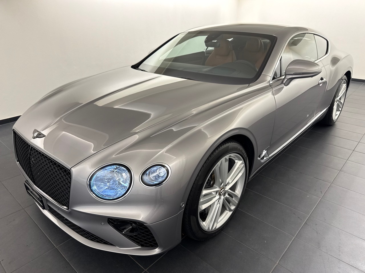BENTLEY Continental GT 6.0 W12 ''CH-Auslieferung''-image-0