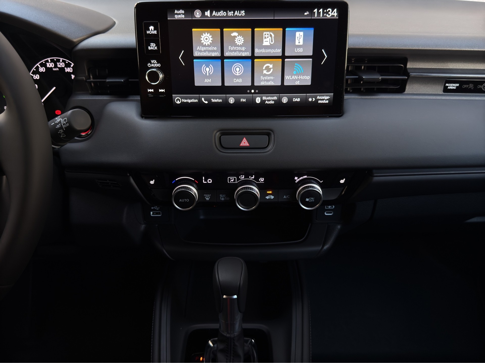 HONDA HR-V 1.5 i-MMD Elegance-image-9