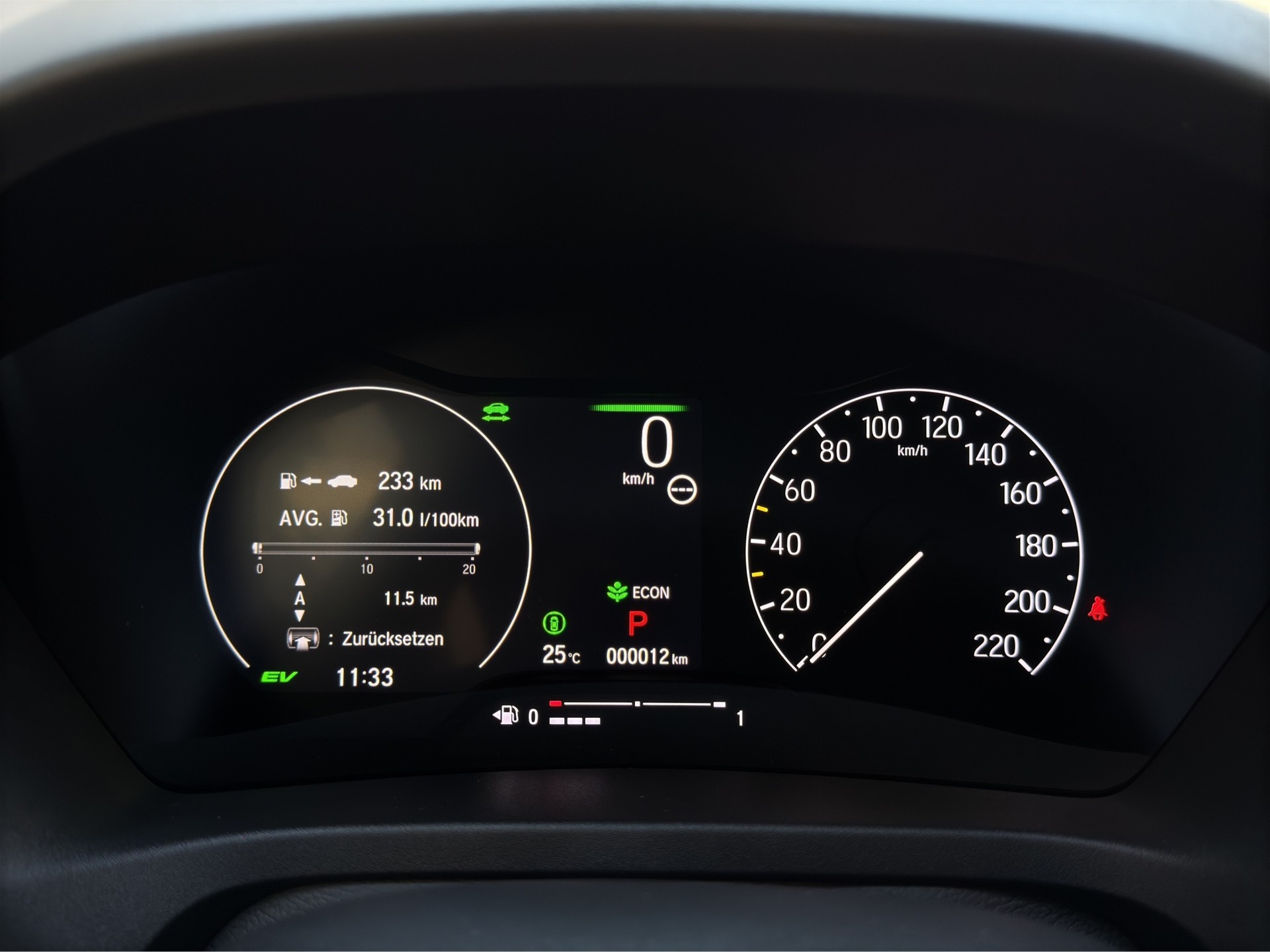 HONDA HR-V 1.5 i-MMD Elegance-image-8