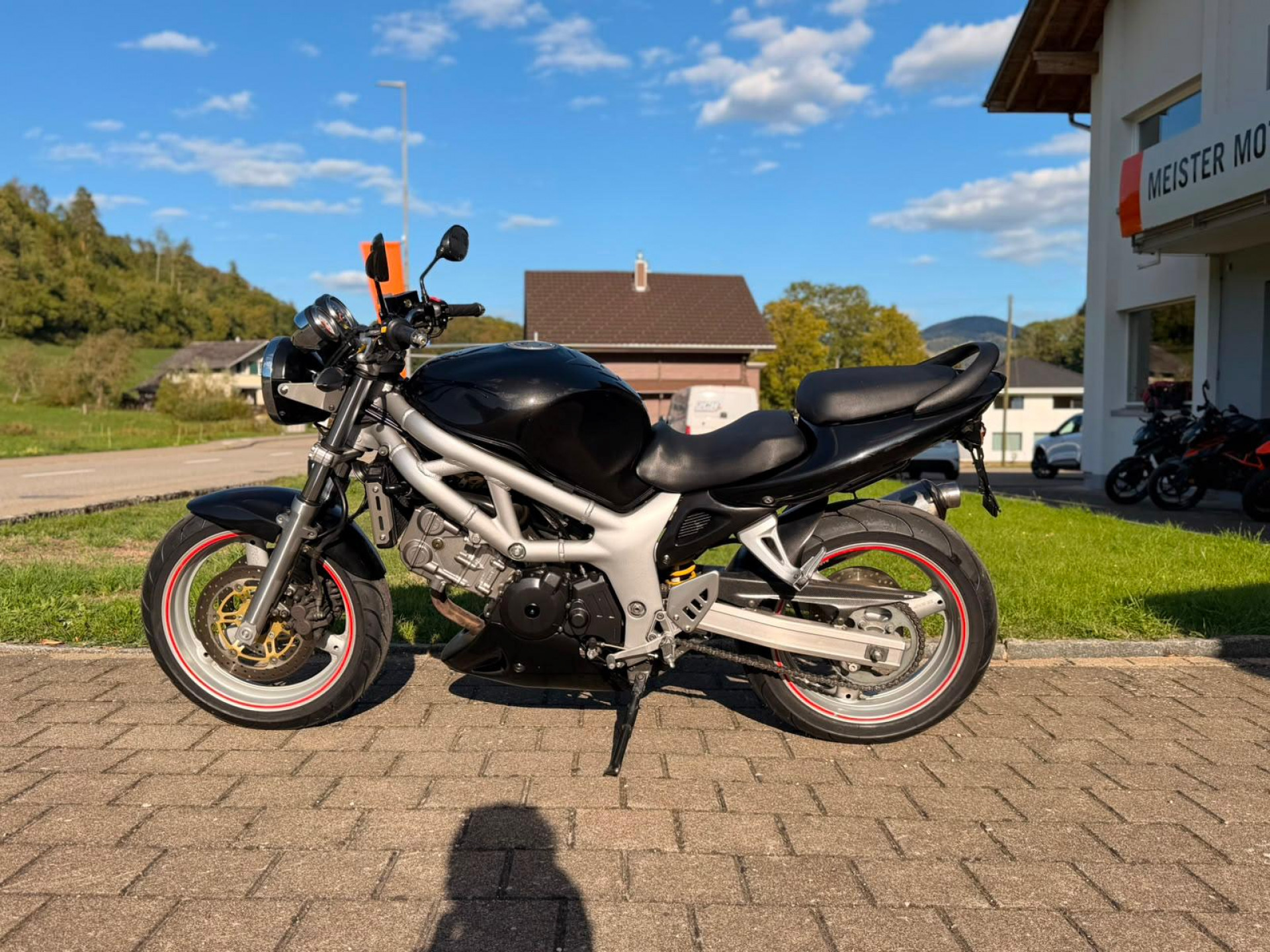SUZUKI SV 650 A