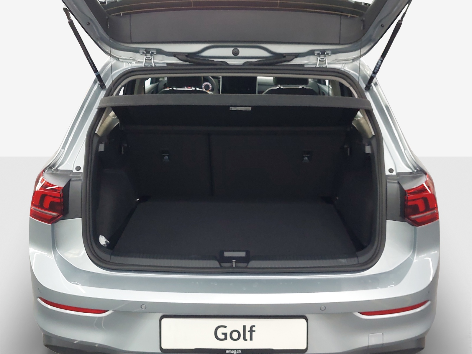 VW Golf 1.5 e TSI mHEV Value DSG-image-12