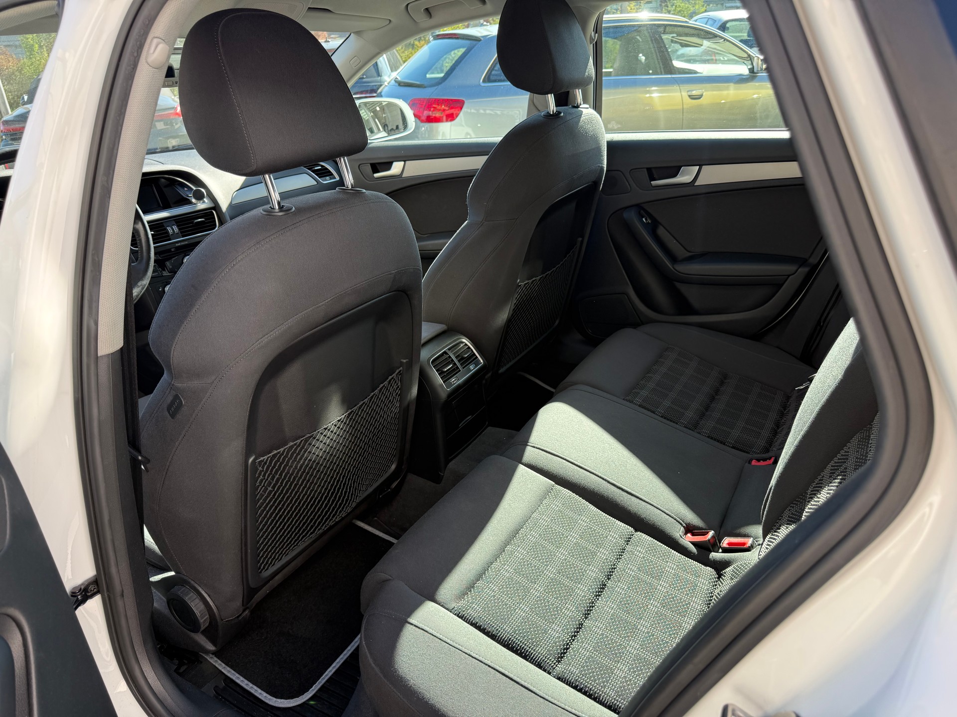 AUDI A4 Limousine 1.8 TFSI-image-6