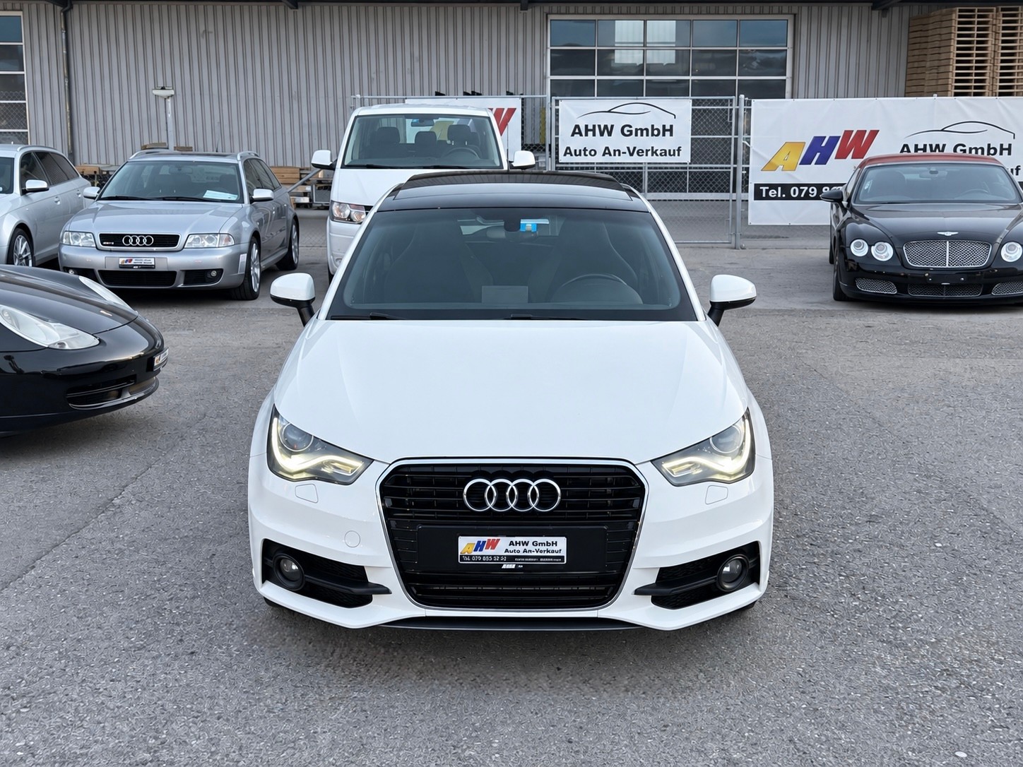 AUDI A1 Sportback Sport 1.4 TFSI Ambition S-tronic / Frisch ab MFK / BOSE Sound / Panoramadach / S-Sportsitze / Rotor Felgen-image-1