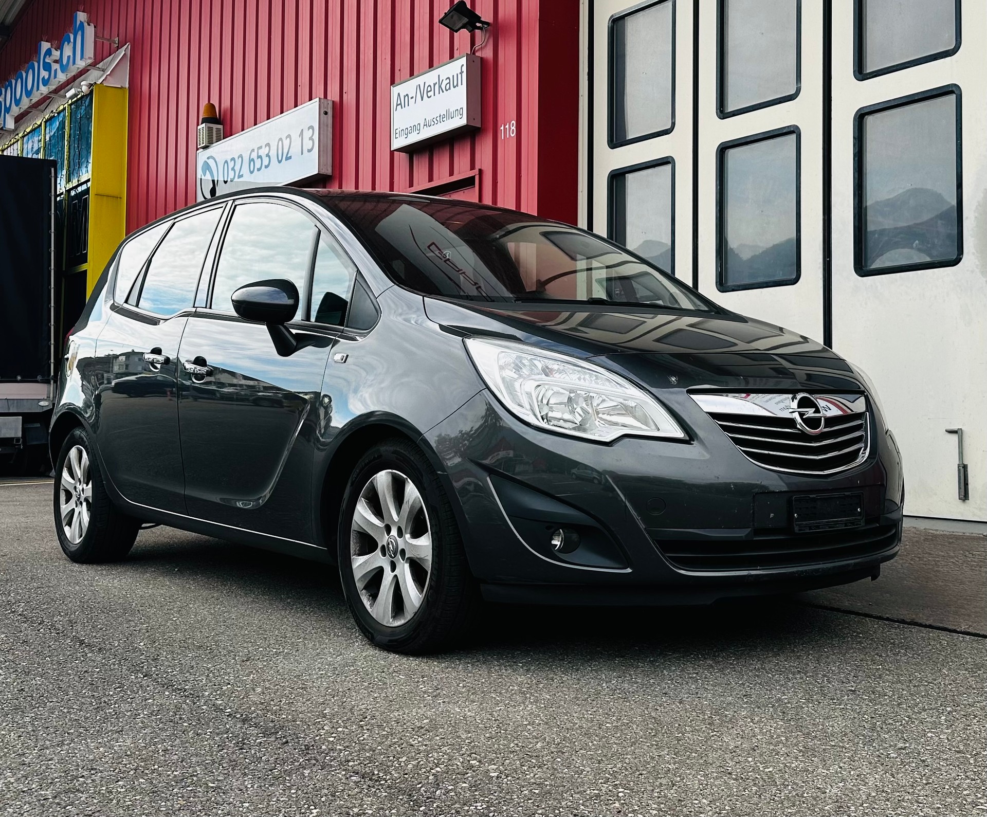 OPEL Meriva 1.7 CDTi Cosmo Automatic-image-7