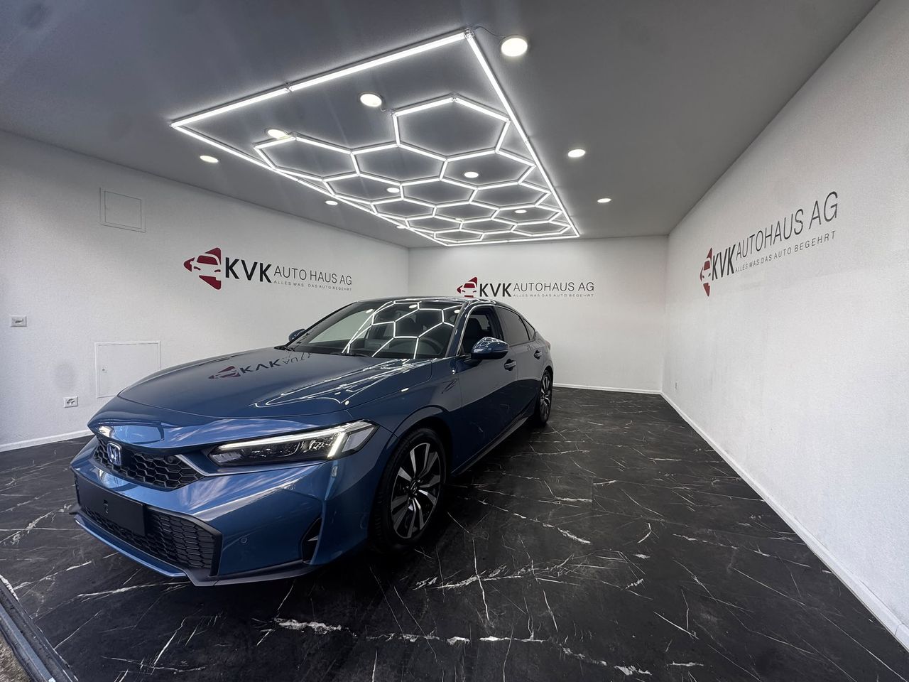 Honda Civic 2.0 i-MMD HEV, ilandan fotoğraf