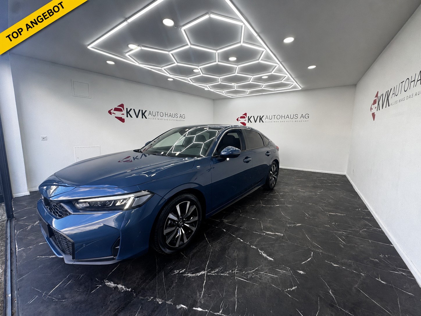 HONDA Civic 2.0 i-MMD HEV | Elegance Tageszulassung | CH-Fahrzeug | 8 Jahre Werksgarantie |-image-0