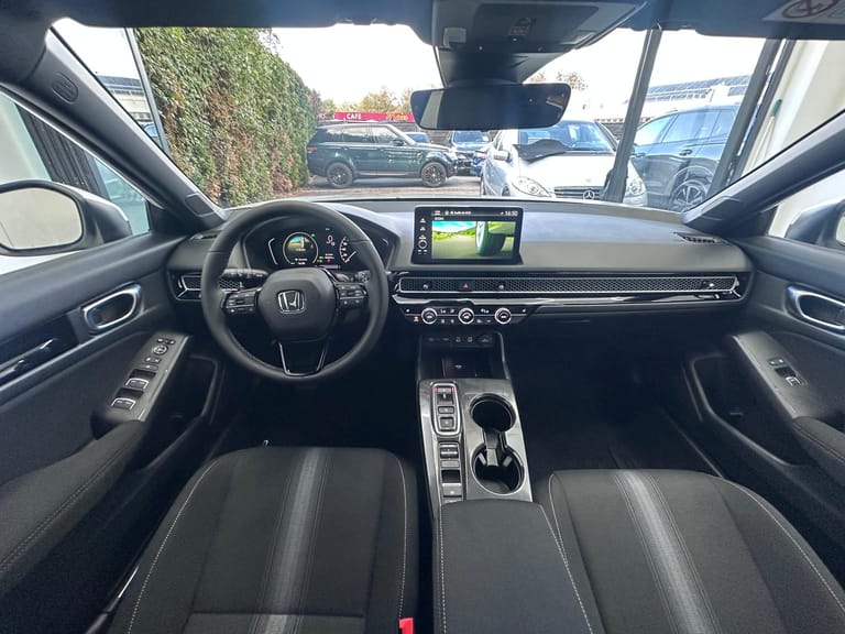 Honda Civic 2.0 i-MMD HEV, fotoğraf 8 / 15