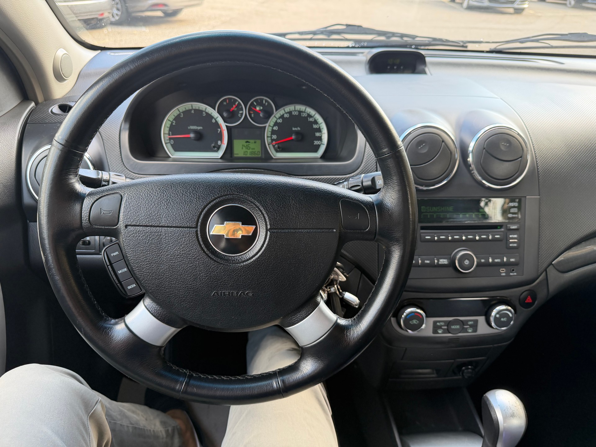 CHEVROLET Aveo 1.4 LT Automatic-image-12