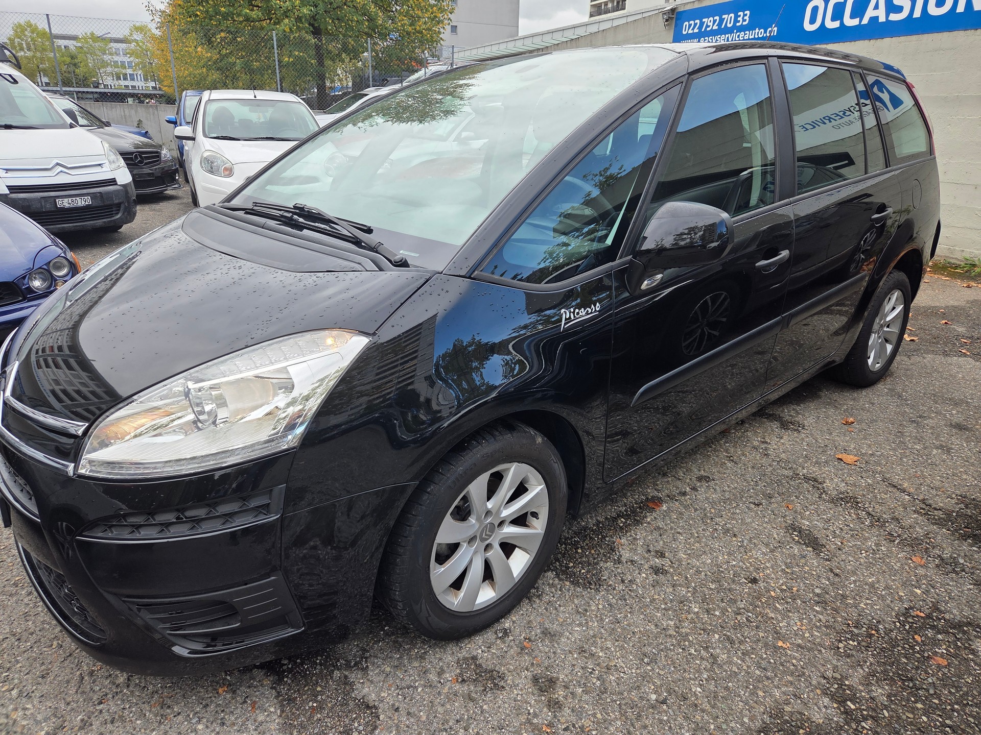CITROEN Grand C4 Picasso 1.6 HDI 16V Attraction-image-1